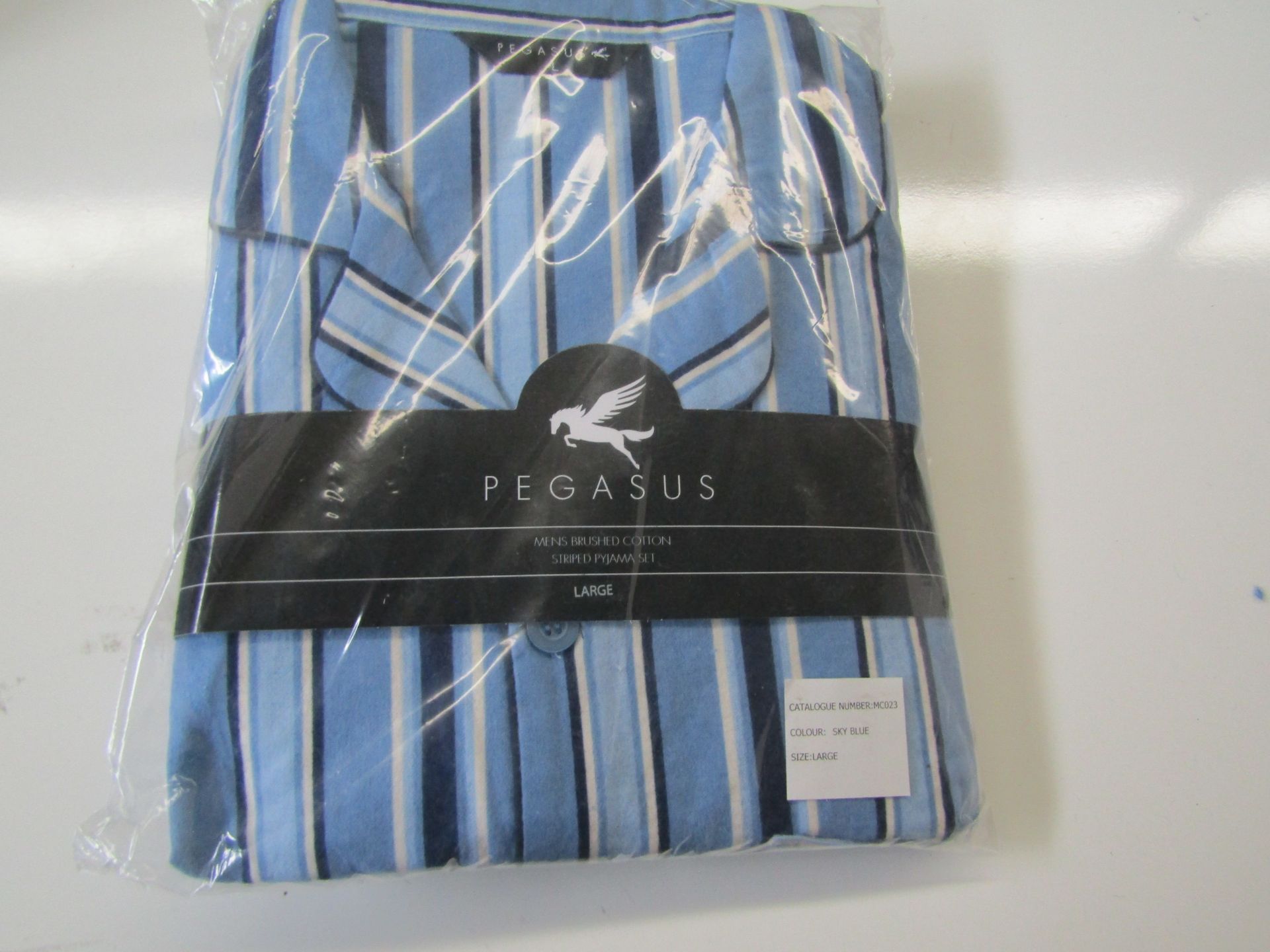 1 X Pair of Pegasus Mens Brushed Cotton Blue Striped Pyjamas Size L New & Packaged