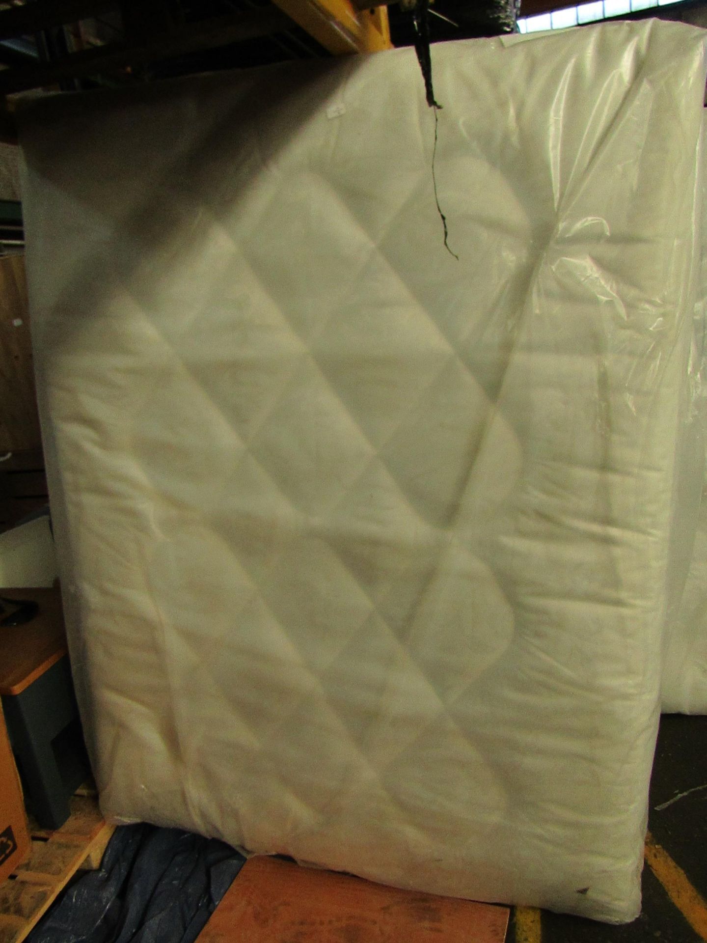 Unbranded Kingsize mattress, in good condition wrapped