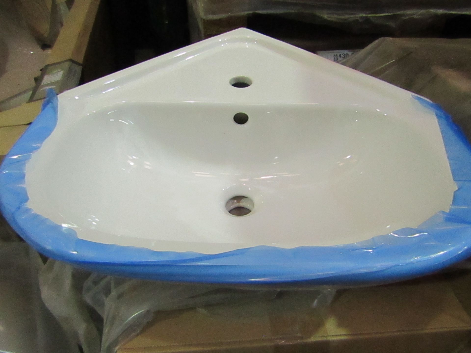 Roca - Pride Corner Basin ( 1 Tap Hole ) - 550mm - New.