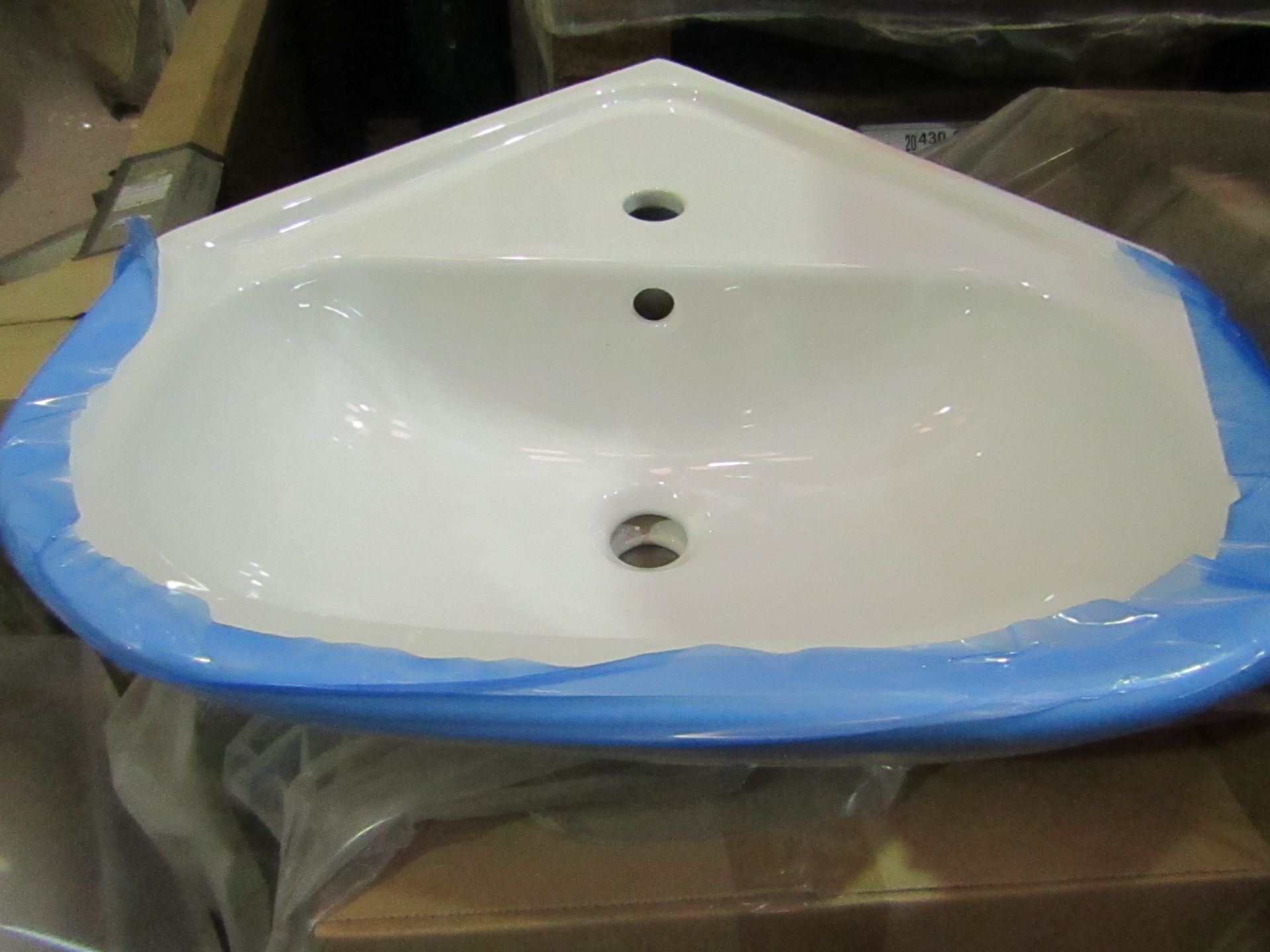 Roca - Pride Corner Basin ( 1 Tap Hole ) - 550mm - New.