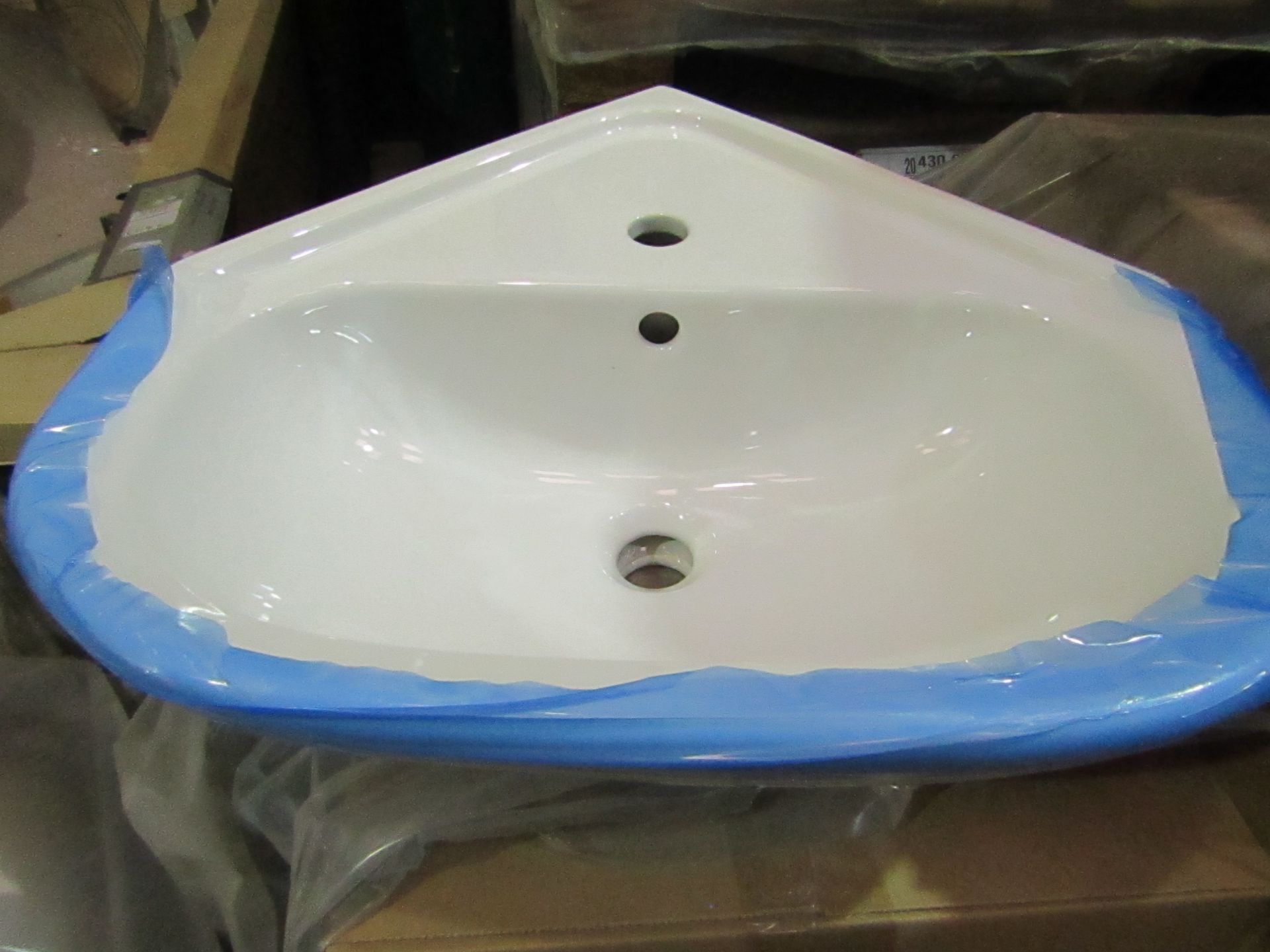 Roca - Pride Corner Basin ( 1 Tap Hole ) - 550mm - New.