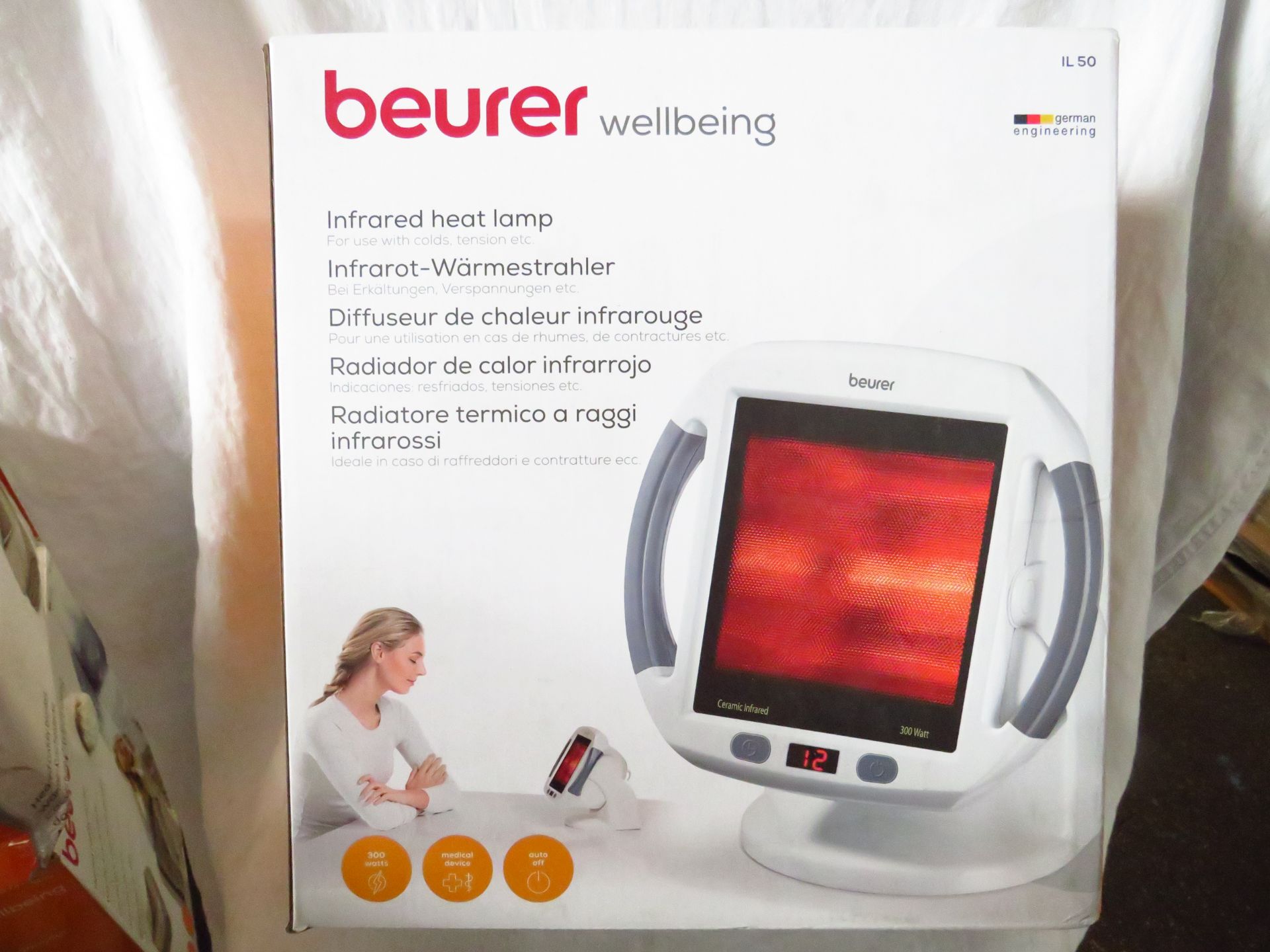 Beurer IL50 infrared lamp grade B but unchecked by us, boxed