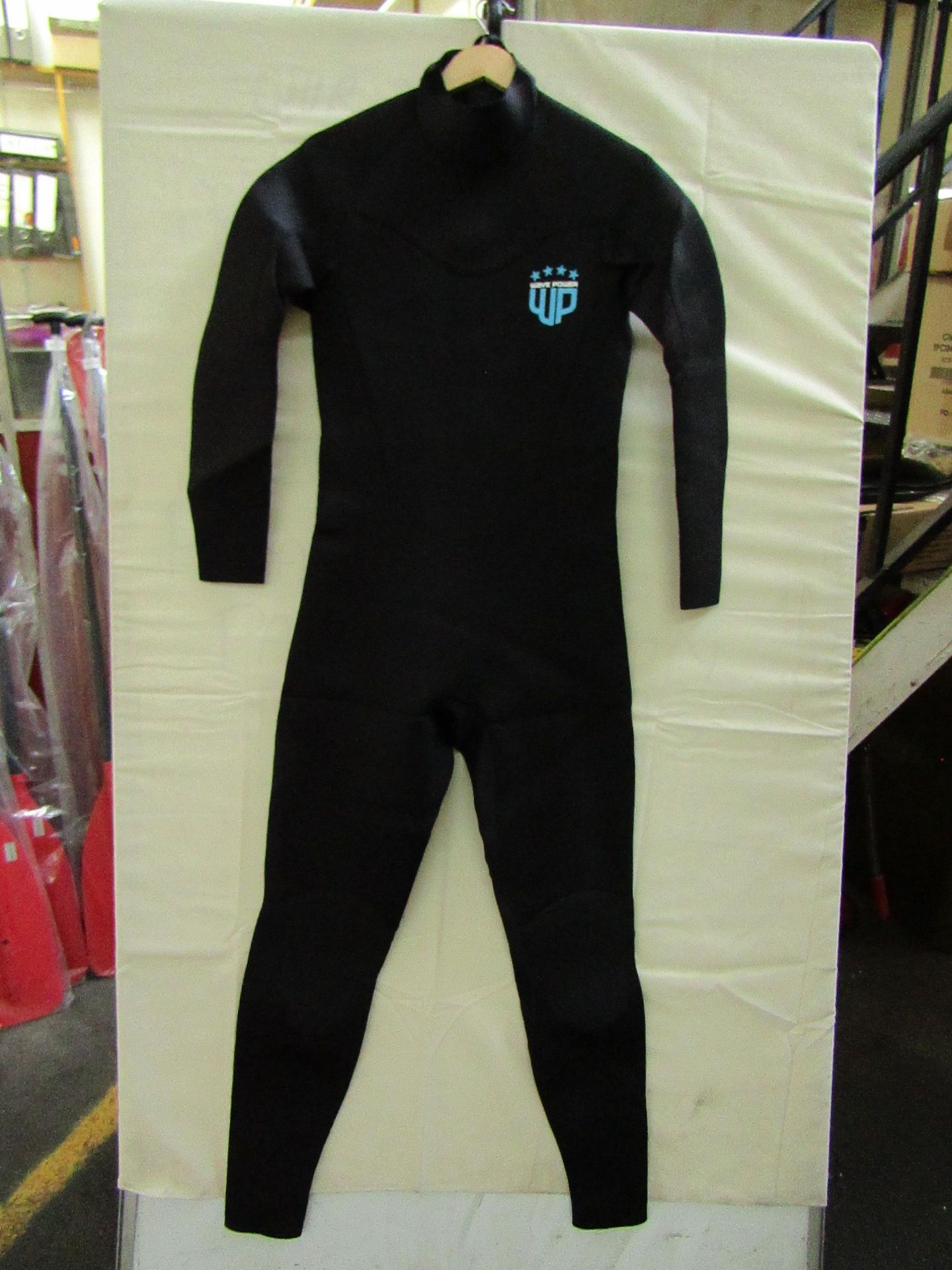 Wavepower 3/2 steamer full wetsuit, new size M