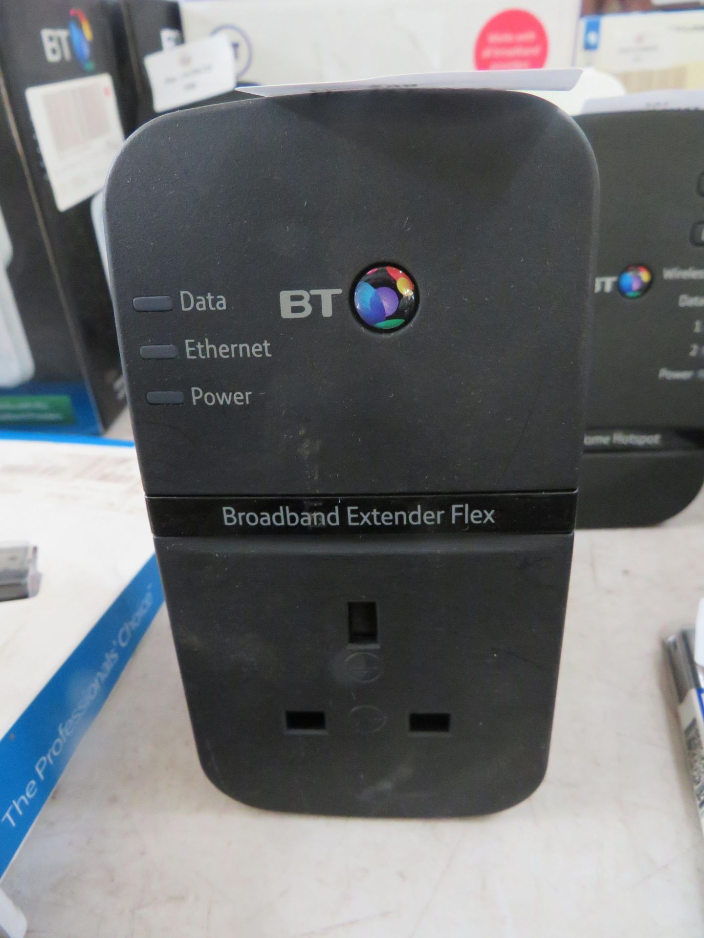 BT broadband extender flex 500, looks to be main unit only, unchecked and no packaging