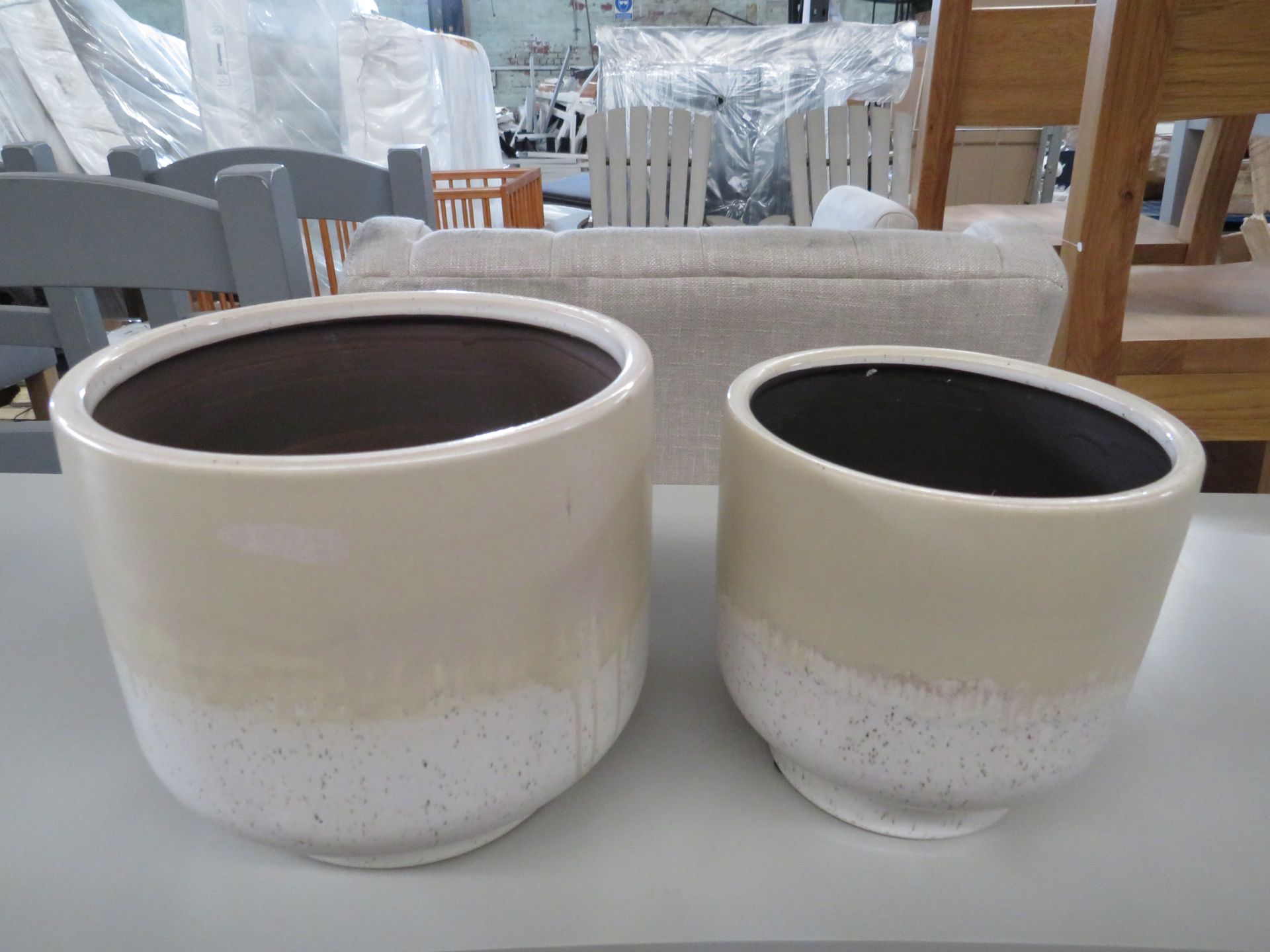 Cox & Cox Two Dipped Glaze Speckled Planters RRP Â£45.00 - The items in this lot are thought to be