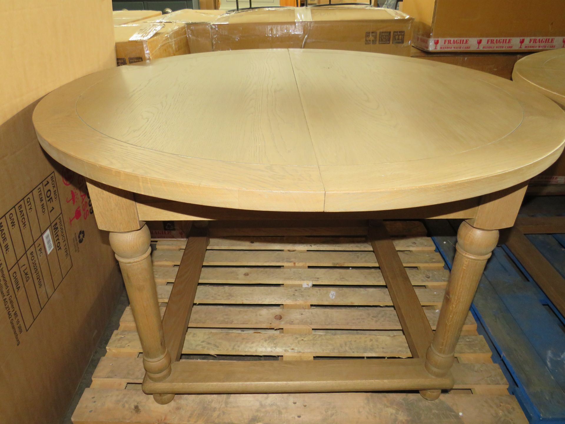 Oka Radnor Dining Table Extending Seats 6 RRP Â£2895.00 - This item looks to be in good condition