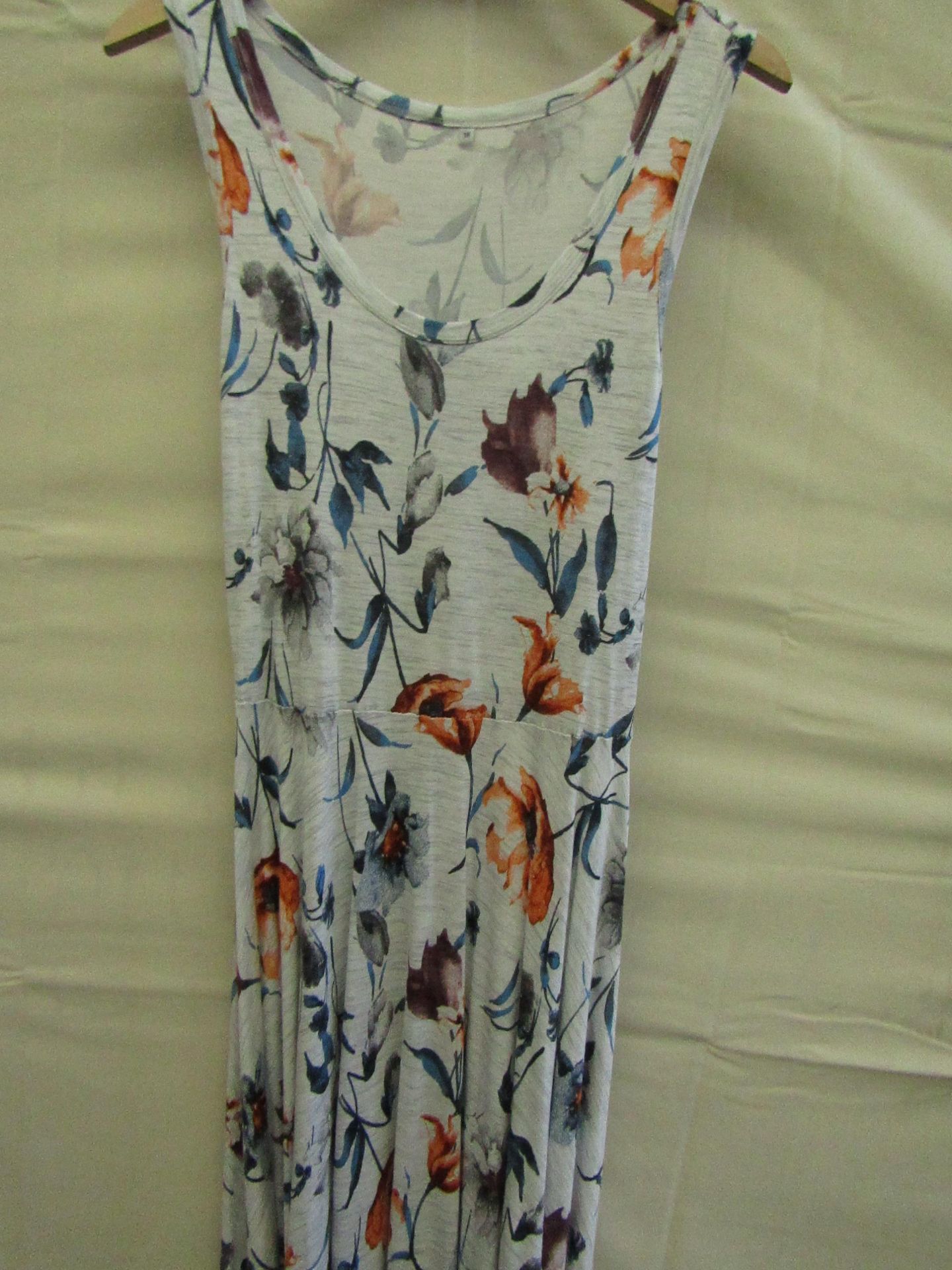 Vivance Summer Dress Floral Design Size 12 Looks Unworn No Tags