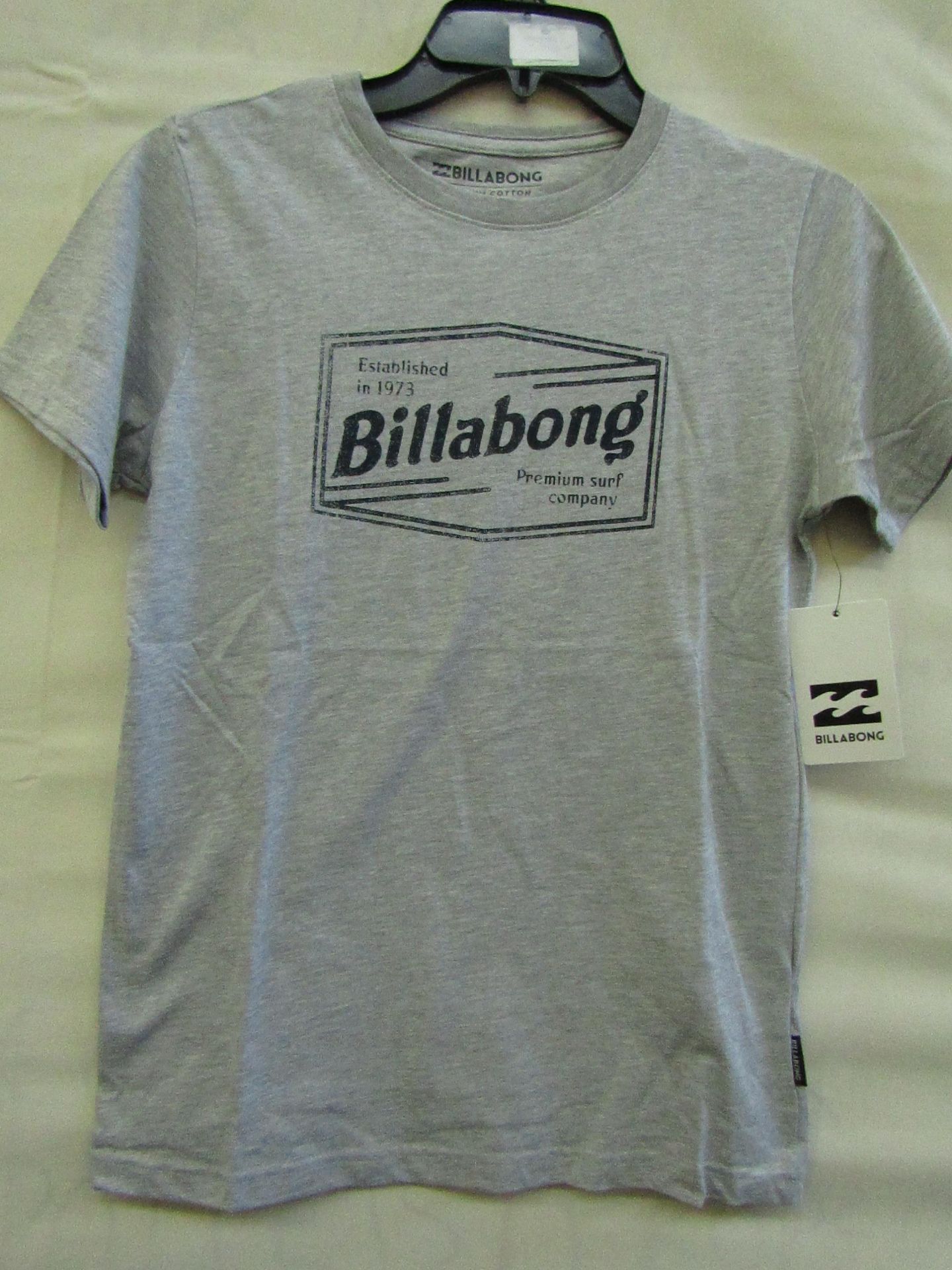 Billabong T/Shirt Grey Aged 10yrs New & Packaged