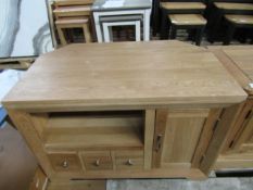 Oak Furnitureland Bevel Natural Solid Oak Corner Tv Cabinet RRP Â£299.99 (PLT OAK-APM-A-3198) -