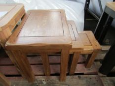 Oak Furnitureland Original Rustic Solid Oak Nest Of Tables RRP Â£159.99 (PLT OAK-APM-A-3200) - The