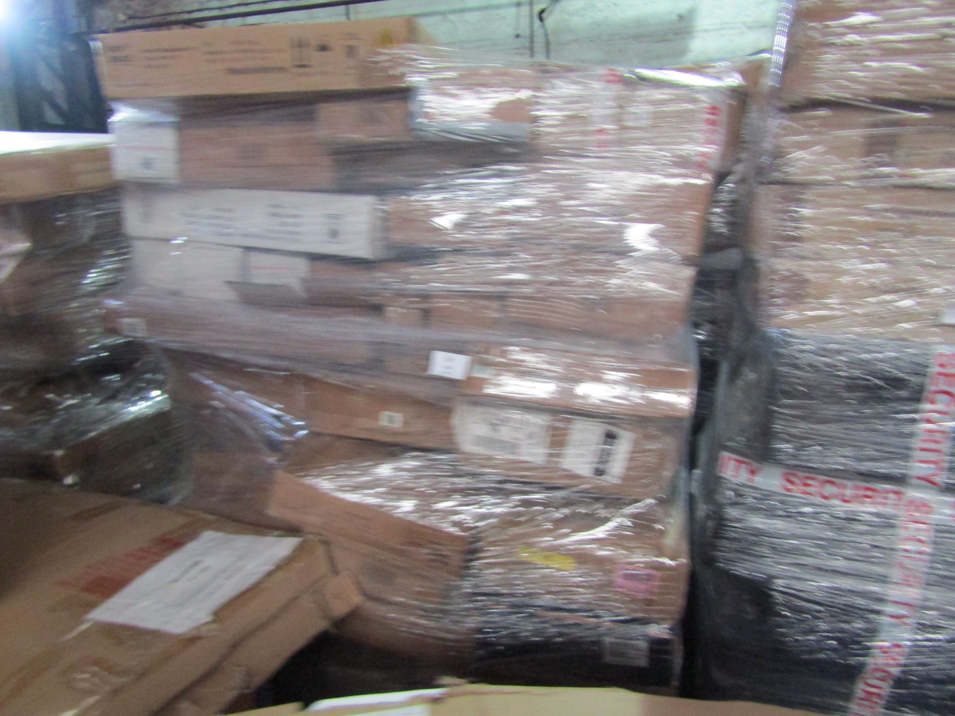 1 Pallet of Mixed Raw Customer returns/undelivered furniture items from Lloyd Pascal. Items may