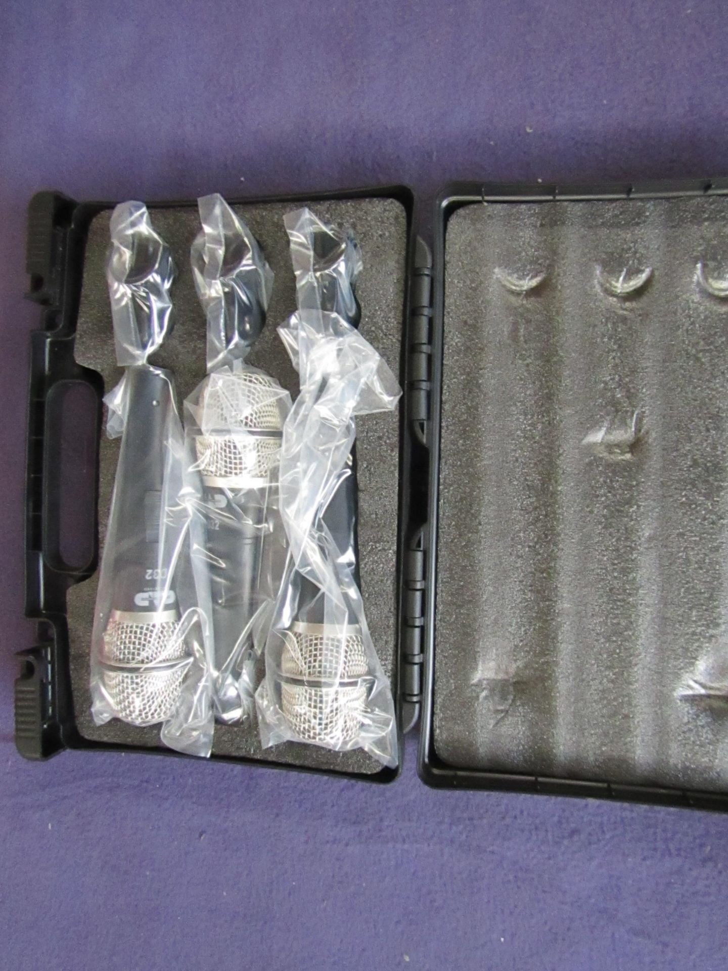 CAD - Set of 3 Microphones ( D32 ) - New & Boxed.