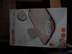Buerer HK Limited edition cosy heat pad, grade b, boxed