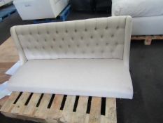 Button back bench, good condition but missing legs