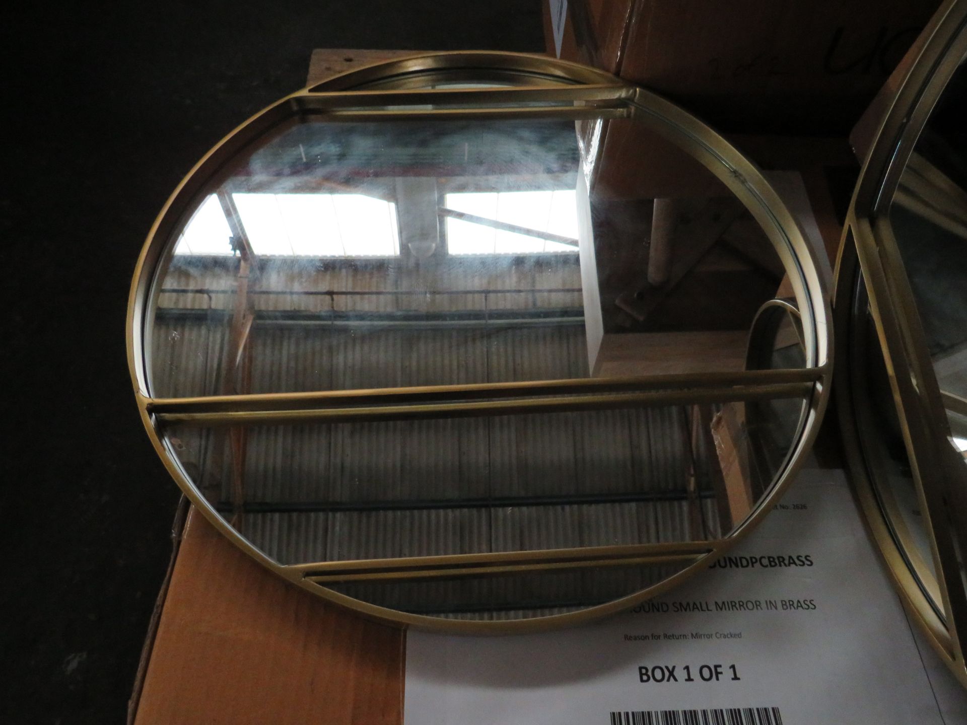 Swoon Nemo Round Small Mirror in Brass RRP Â£99.00 (PLT SWO-AP-A-2626) - The items in this lot are