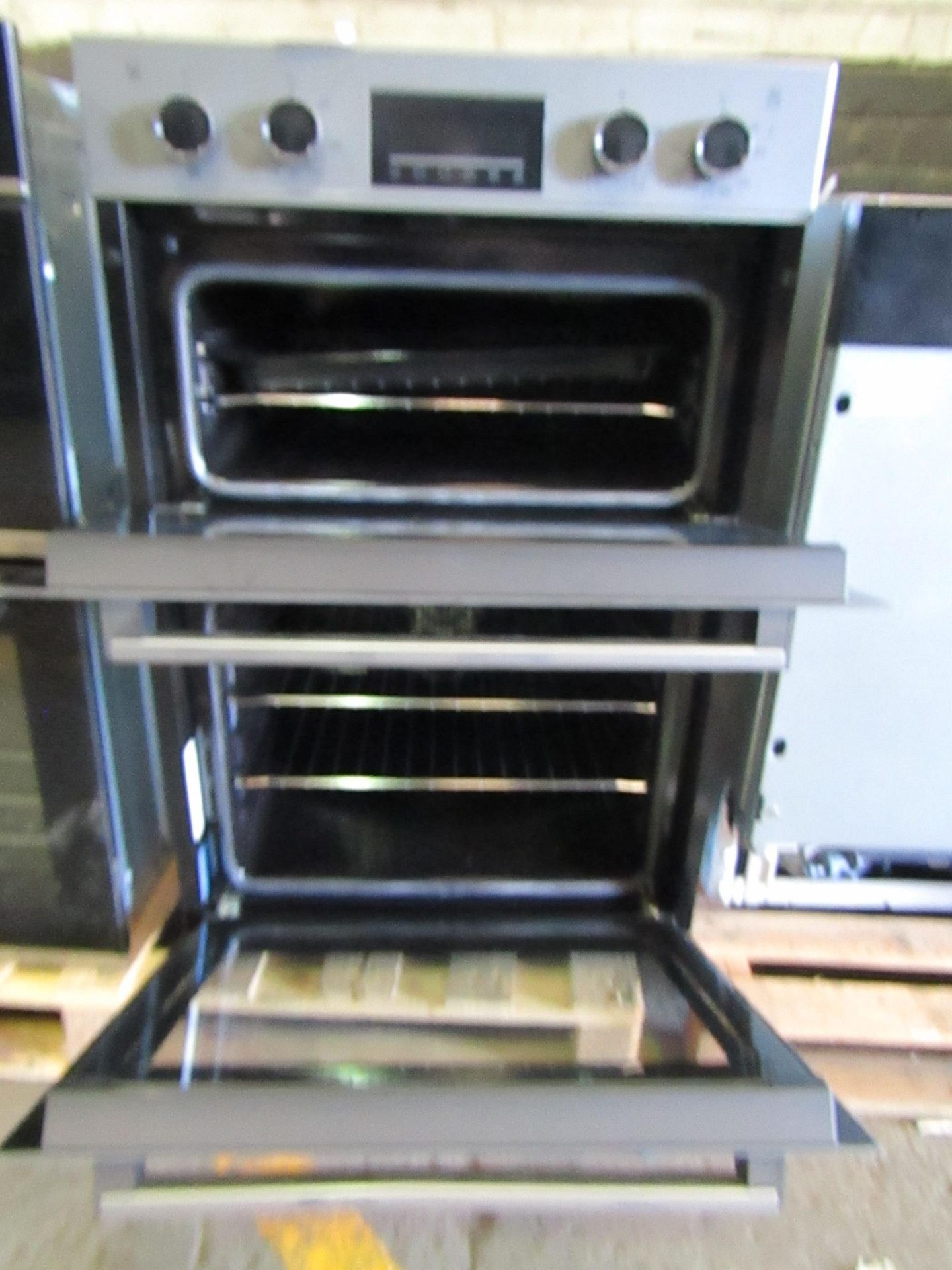 BEKO Pro Recycled Net Electric Double Oven Silver BBXDF22300S RRP ??329.00 - The items in this lot - Image 2 of 3