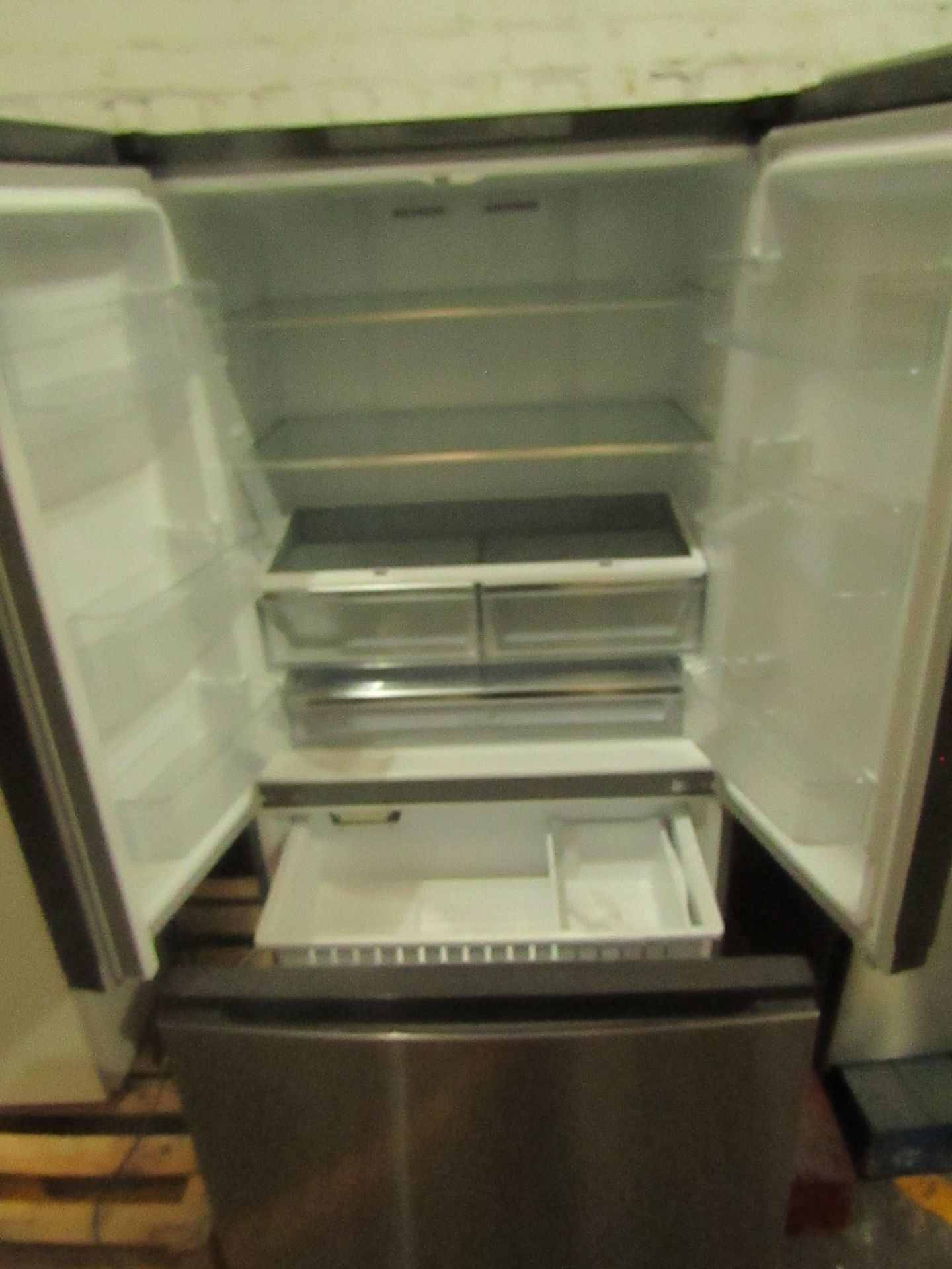 Hisense 3 door American fridge freezer with water dispenser, powers on and freezer appears to work - Image 2 of 2