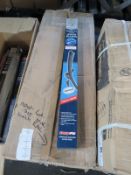 2x mixed Blue Col windscreen wipers, all new, you may have all the same or different sizes but all