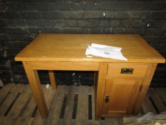 Cotswold Company Oakland Rustic Oak Single Pedestal Desk RRP Â£349.00 - The items in this lot are
