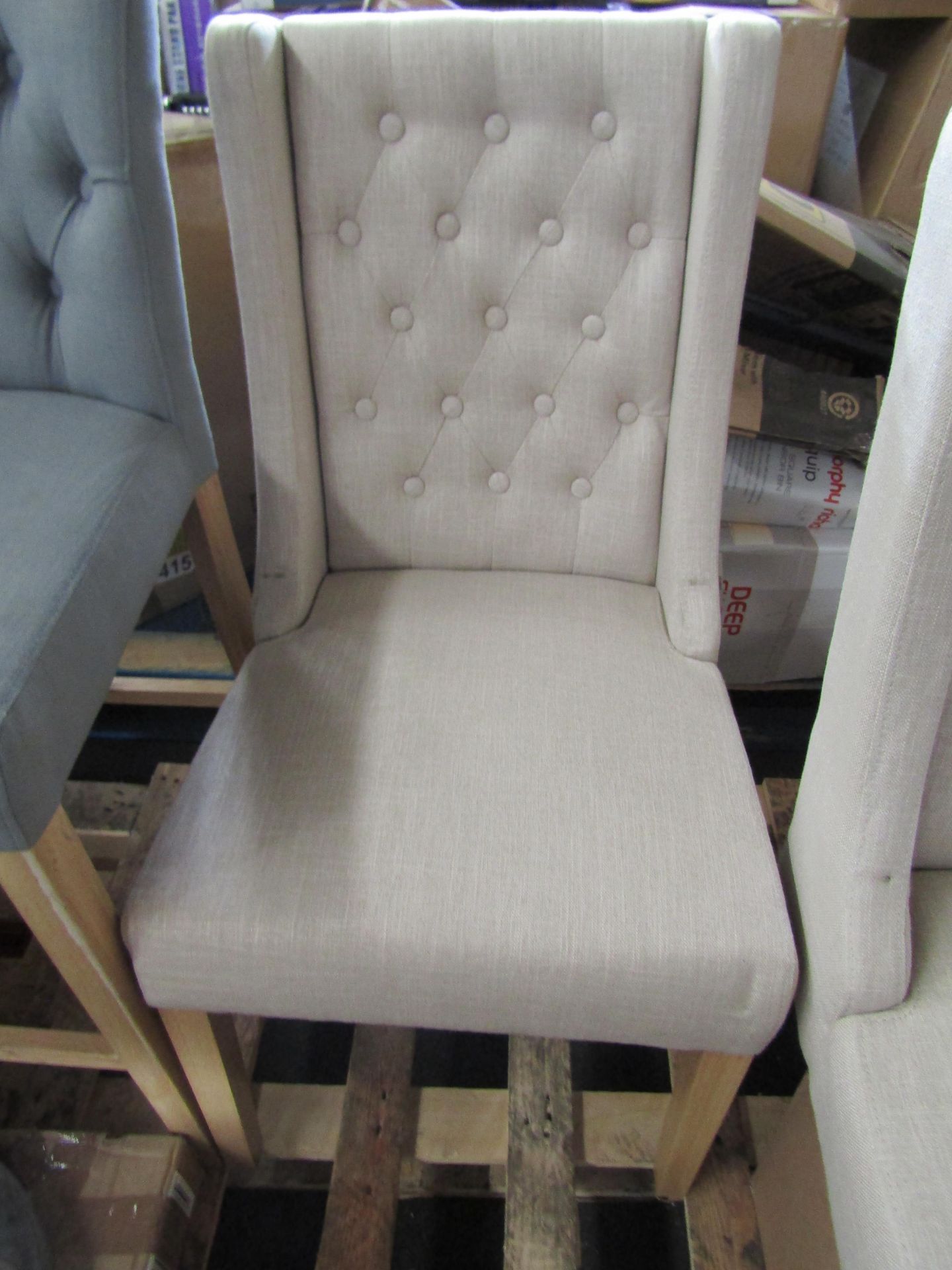 Cotswold Company Foxglove Stone Linen Winged Buttoned Chair RRP Â£160.00 (PLT COT-APM-A-2945) - This