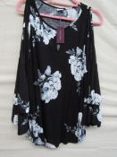 Lascana Top Black With Flower Design Size 14/16 New With Tags