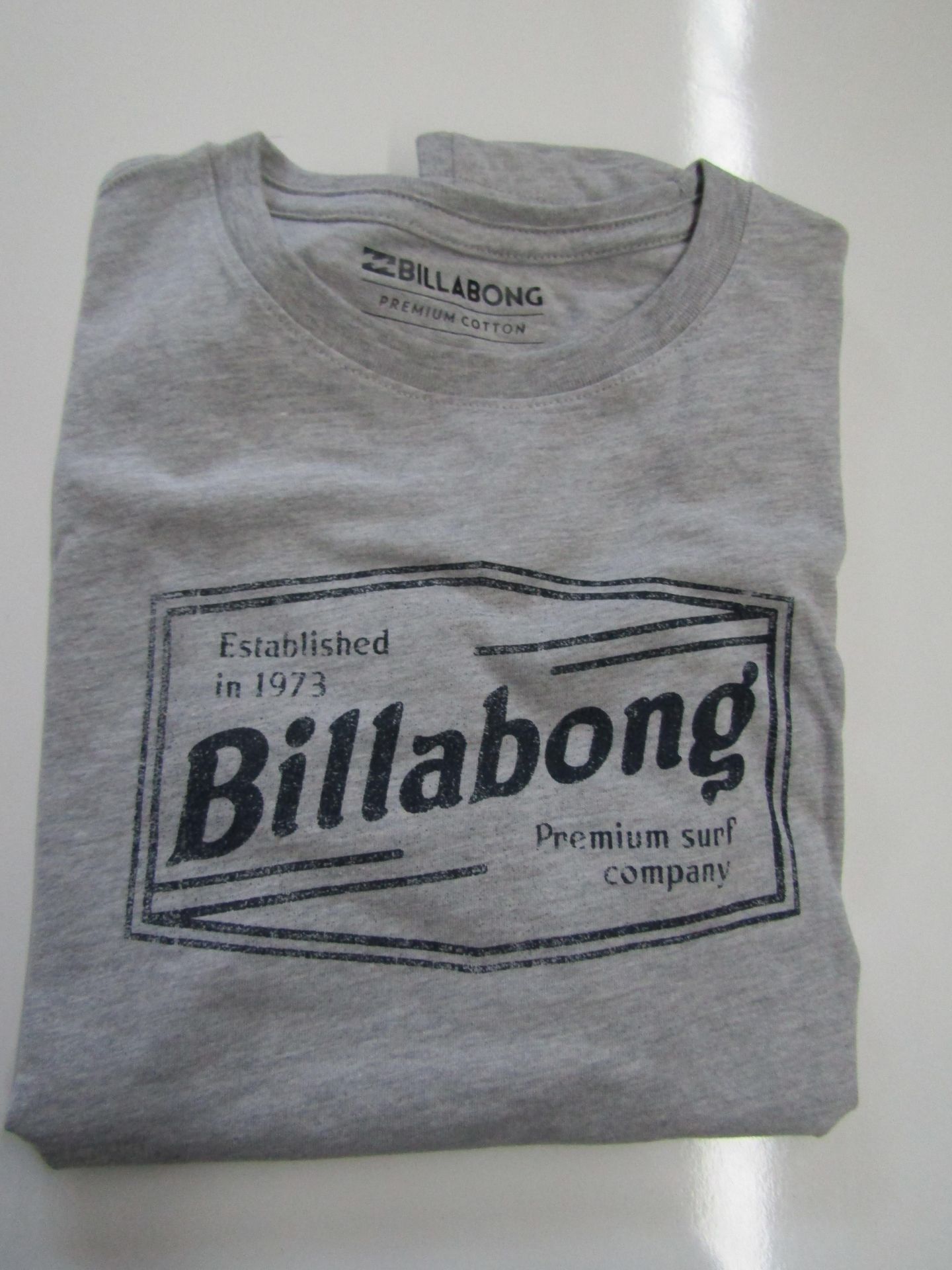 Billabong T/Shirt Grey Aged 12yrs New & Packaged