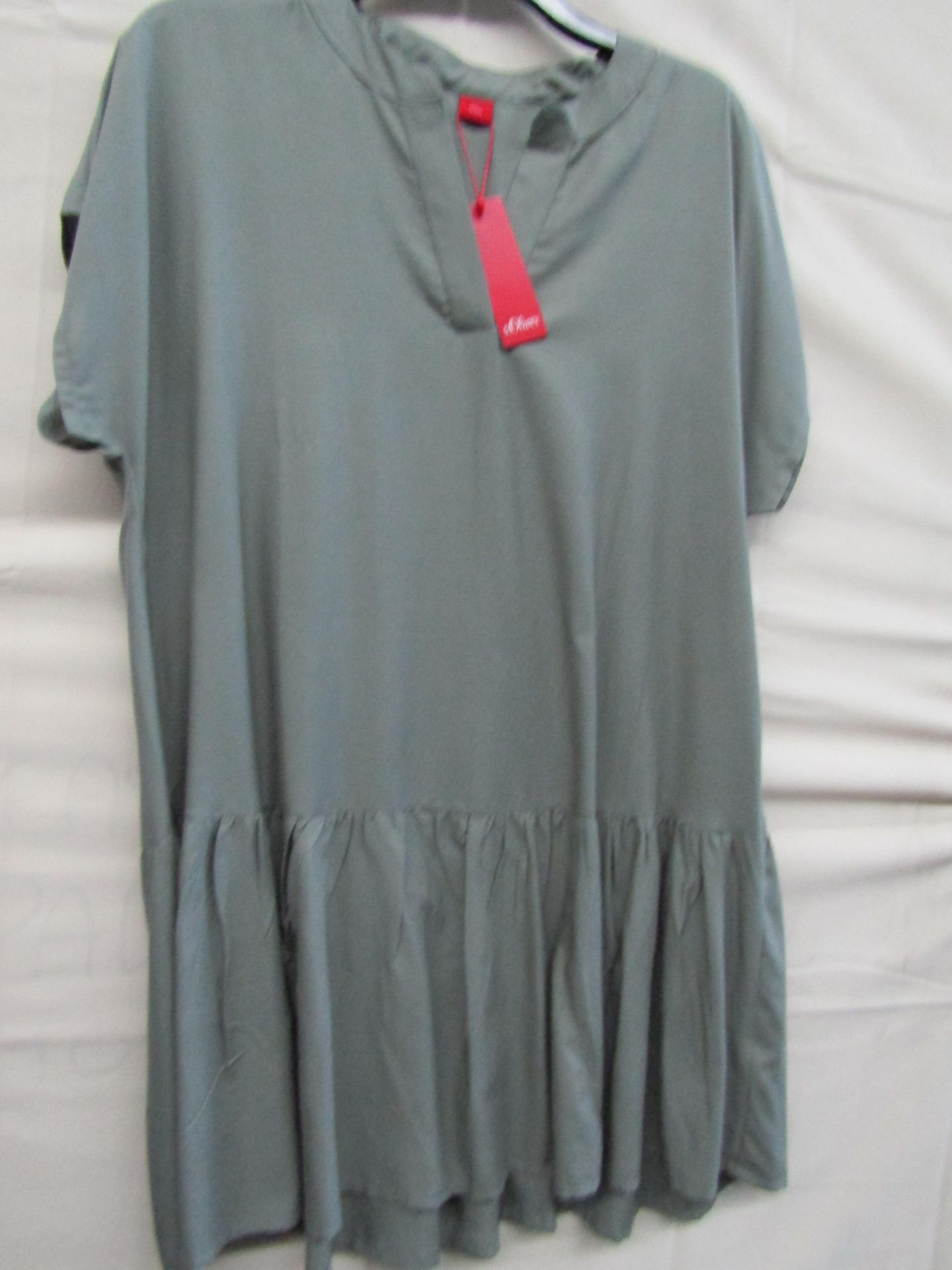 S. Oliver Top/Dress Sage Green Size 20 New With Tags