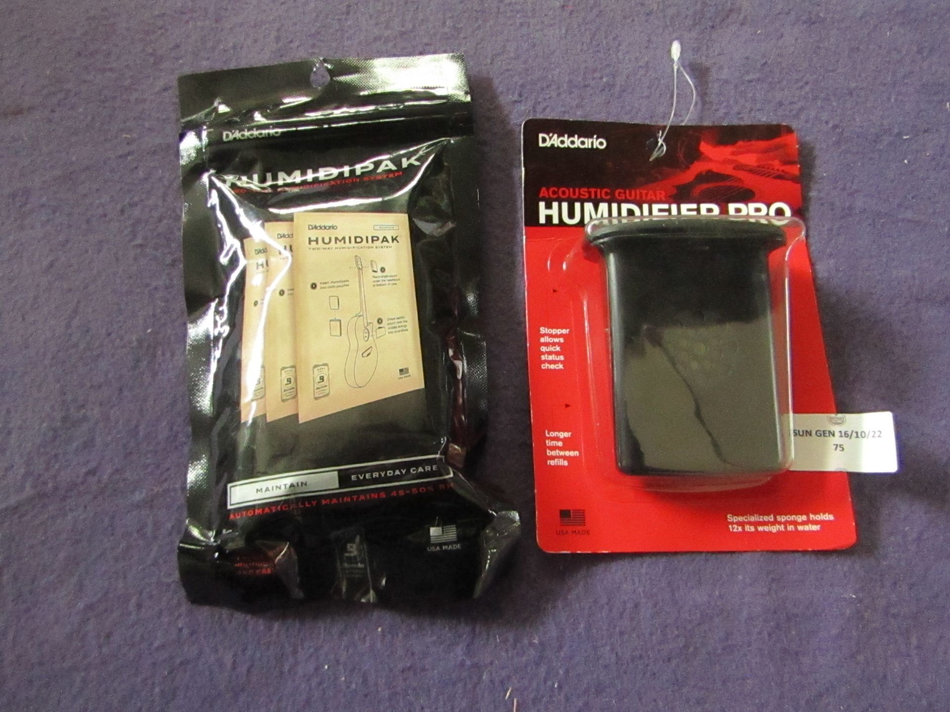 1x D'Addario - Acoustic Guitar Humidifier Pro - Unused & Packaged. 1x D'Addario - Maintain Two-Way