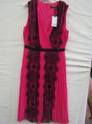 Star By Julian Macdonald Dress Pink/Black With Pleated Bottom & Lace Design On The Front Size