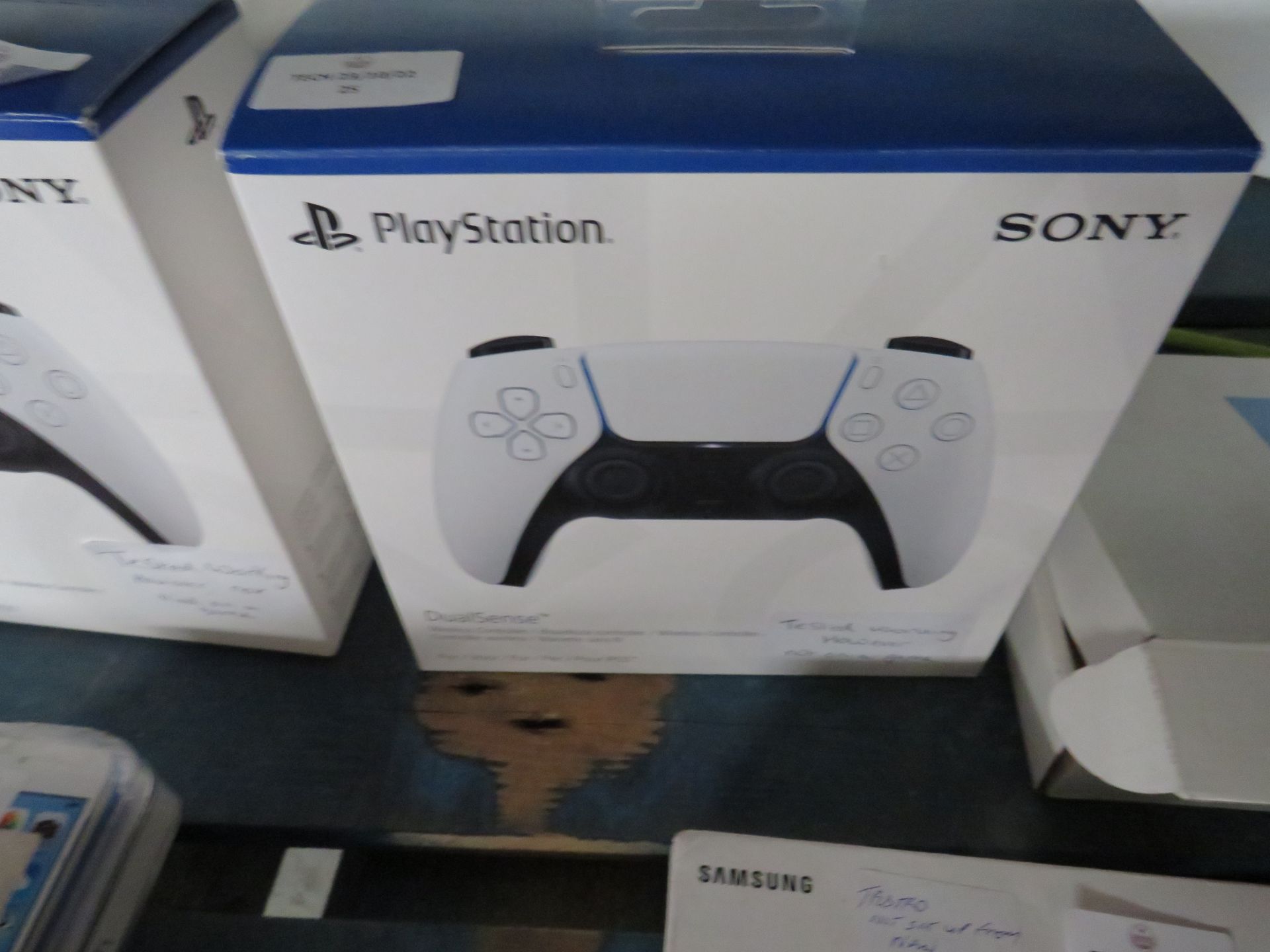 Playstation Dual Sense Wireless Controller tested working boxed