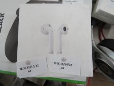 Apple Airpods with wireless charging case boxed unchecked