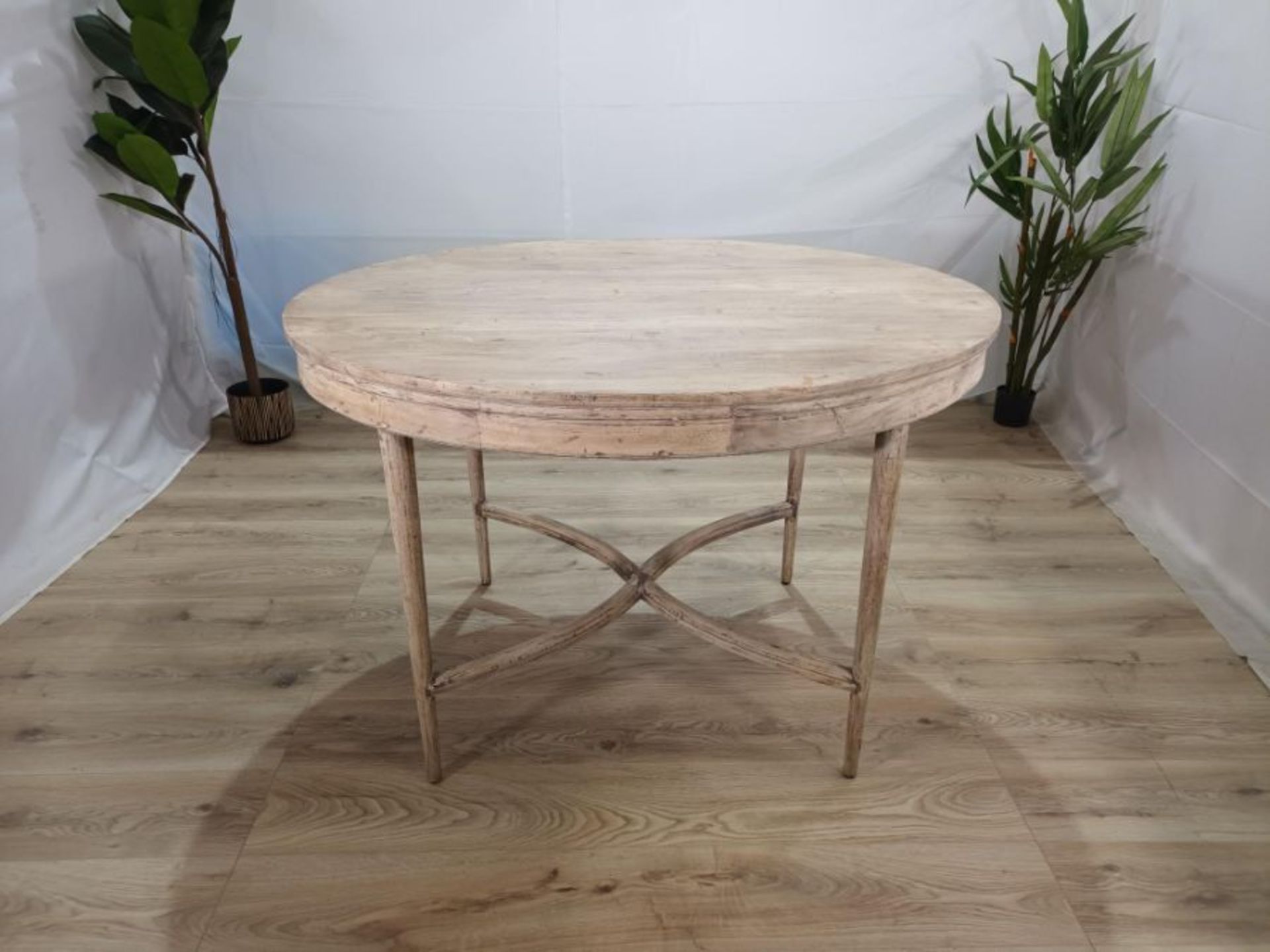 Oka Aranella Dining Table Natural RRP £5000.00 Graded Return SKU OKA-9WKFPG053NTL-0-BC337 The OKA