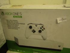 Xbox one S 1TB All digital console, powers on and  goes through to the home screen, comes with