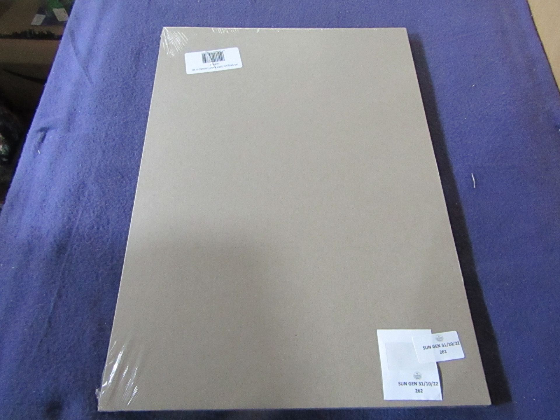 10x Kraft Board - Grey A3 945gsm ( 10 Per Pack ) - Unused & Packaged.