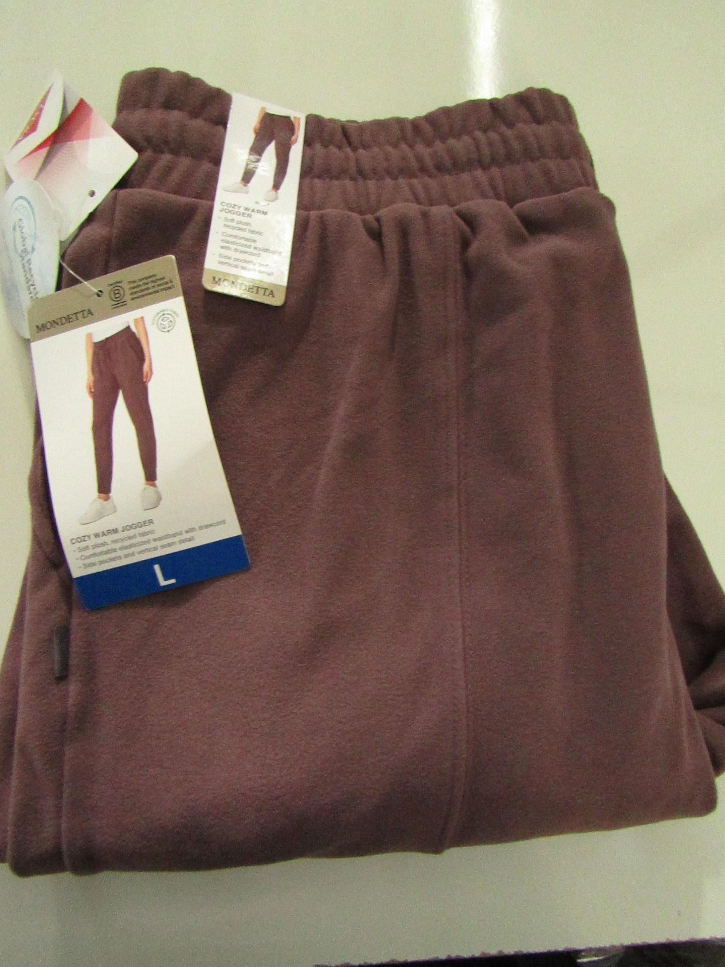 Mondetta - Ladies Cozy Joggers - Berry Flint Size Large - New With Tags.