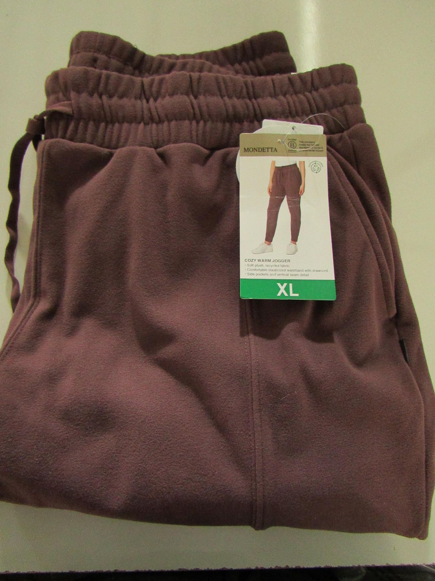 Mondetta - Ladies Cozy Joggers - Berry Flint Size XL - New With Tags.