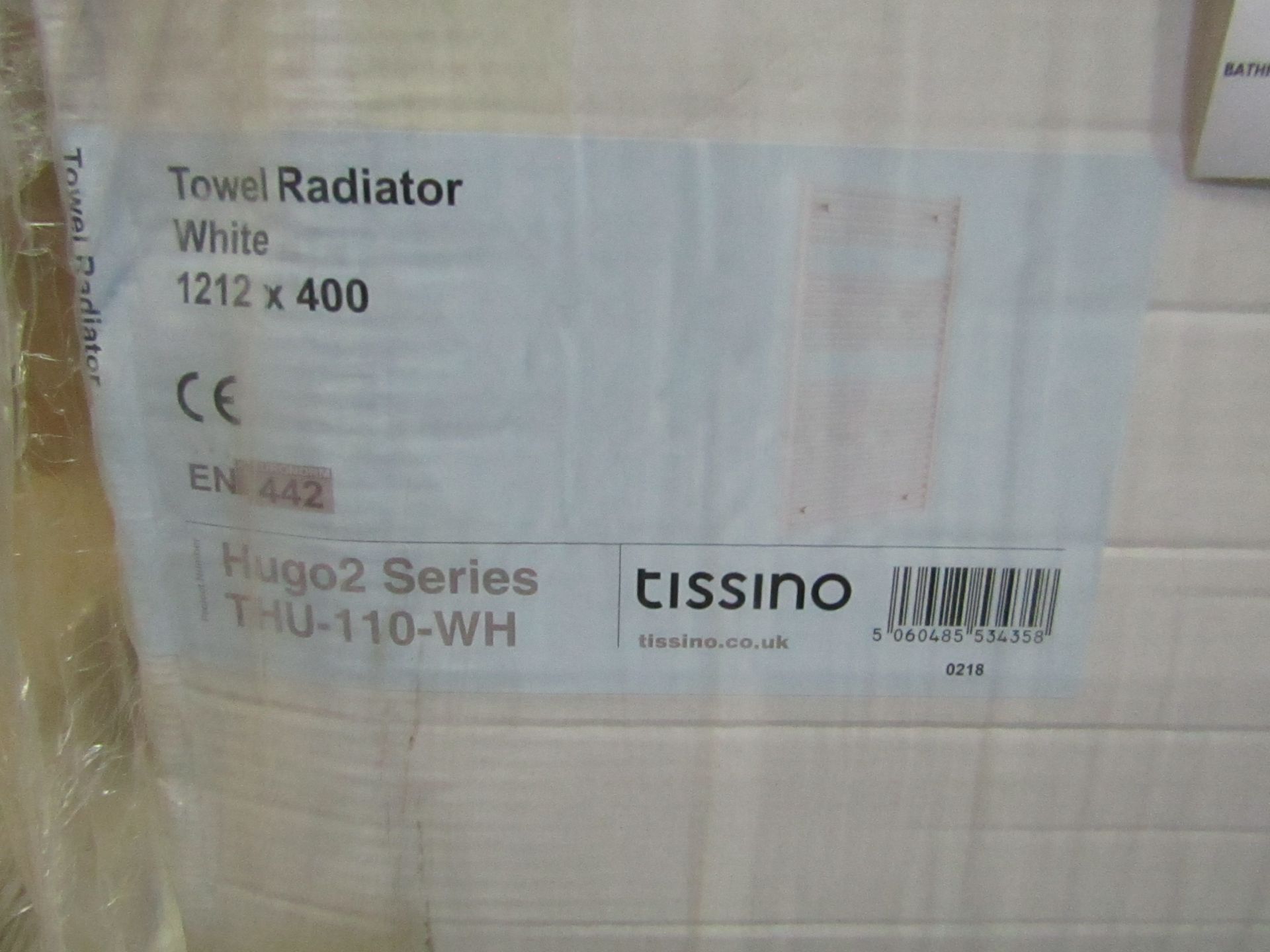 Tissino - Hugo2 Series White Towel Radiator ( 1212x400mm ) - Unused & Boxed.