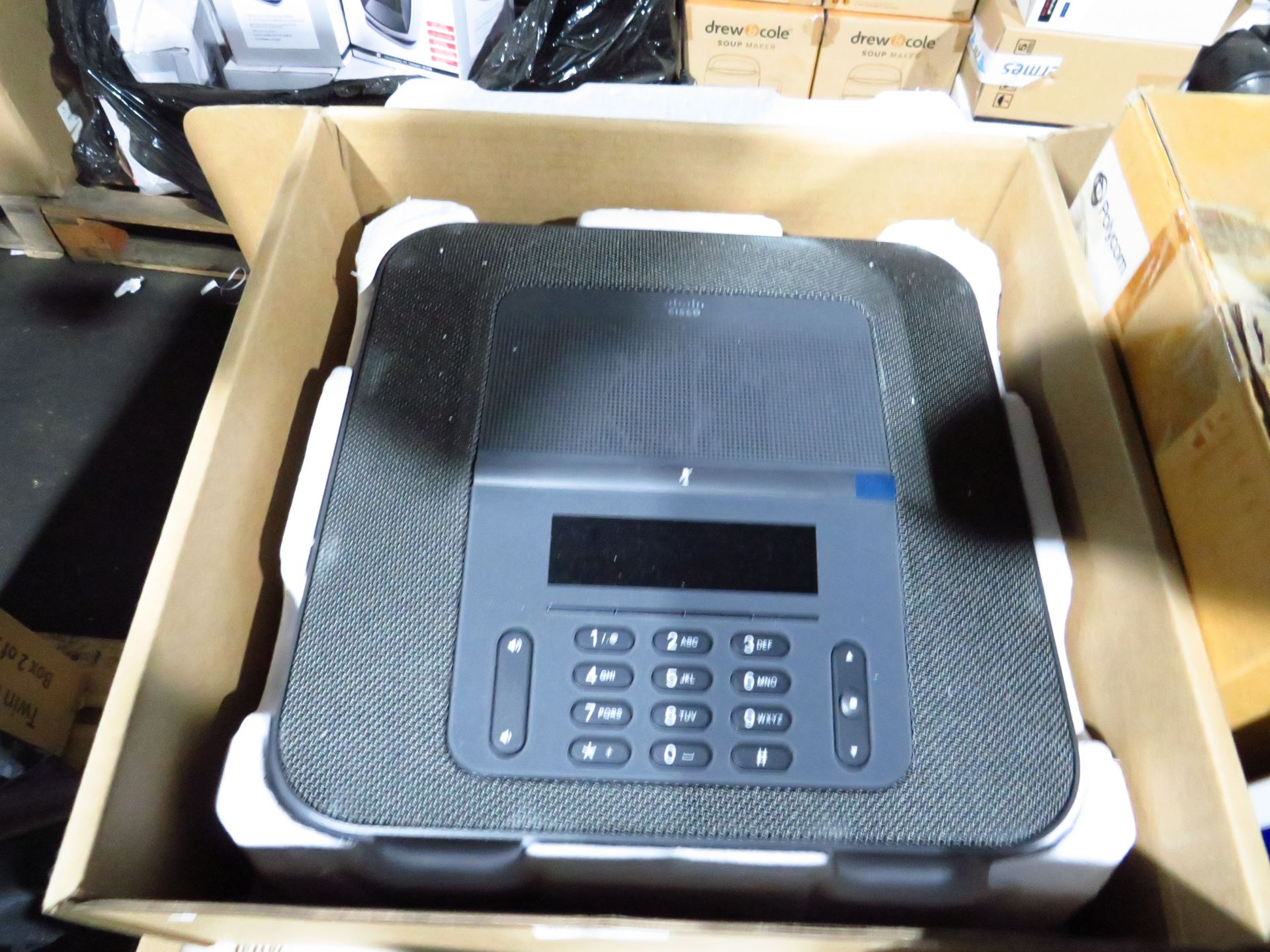 Cisco IP Conferrence Phone m code CP-8832-3PC boxed unchecked