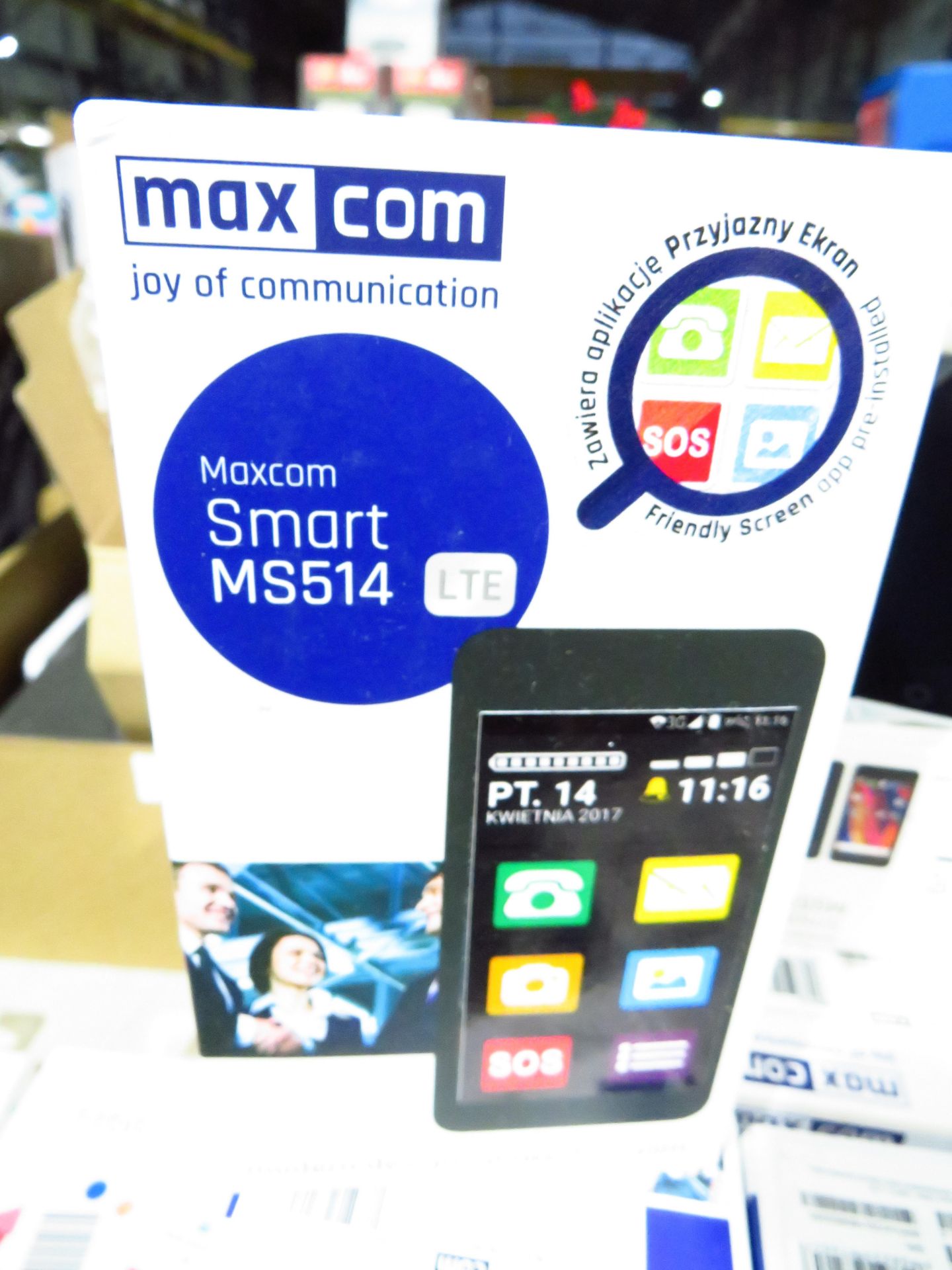 MaxCom Smart MS514 LTE Phone in original box needs sim