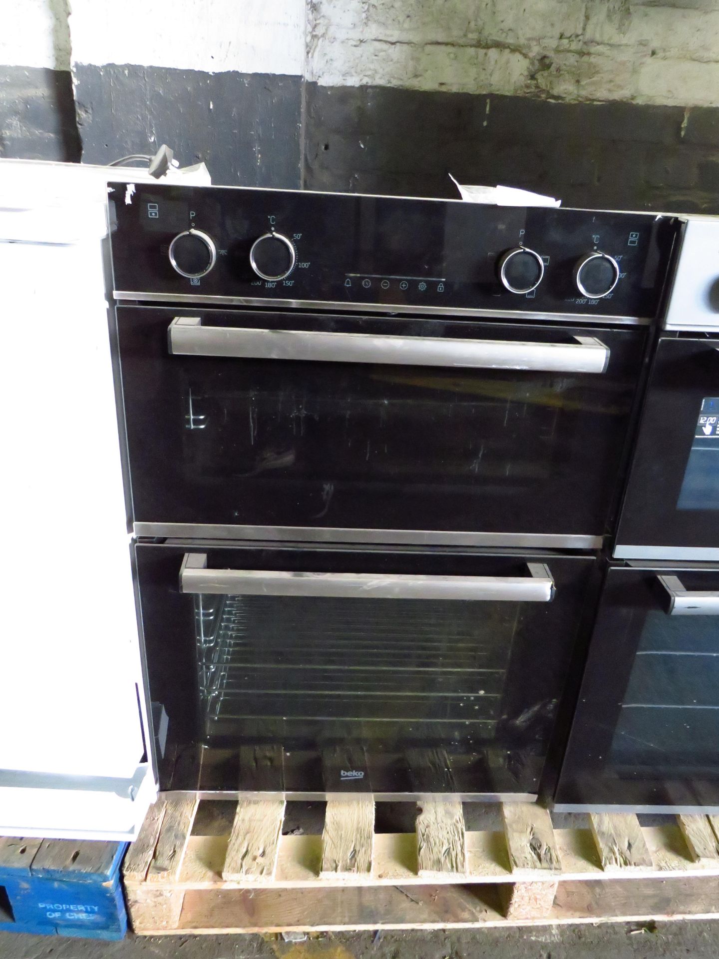 BEKO Pro Recycled Net Electric Double Integrated Oven Stainless Steel BBXDF25300X RRP ??389.00 - The