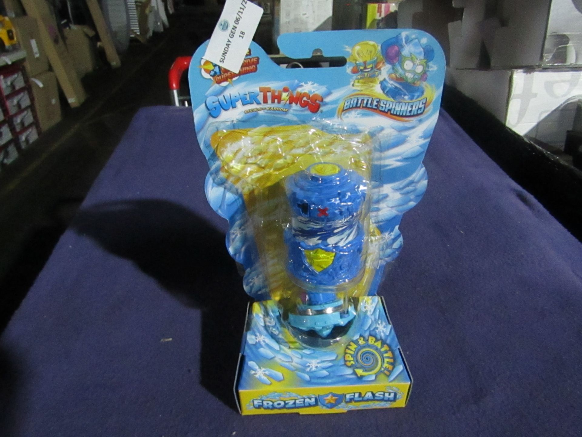 Superthings - Spin & Battle Frozen Flash Toy - Unchecked & Packaged.