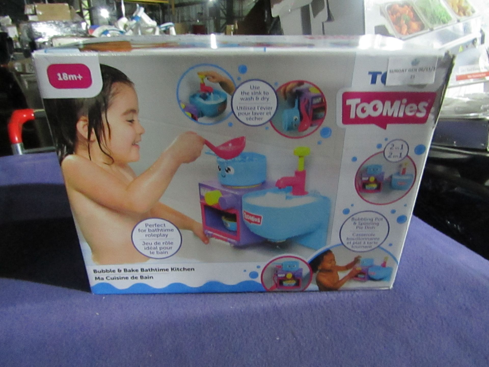 Tomy - Toomies Bubble & Bake Bathtime Kitchen - Unchecked & Boxed.