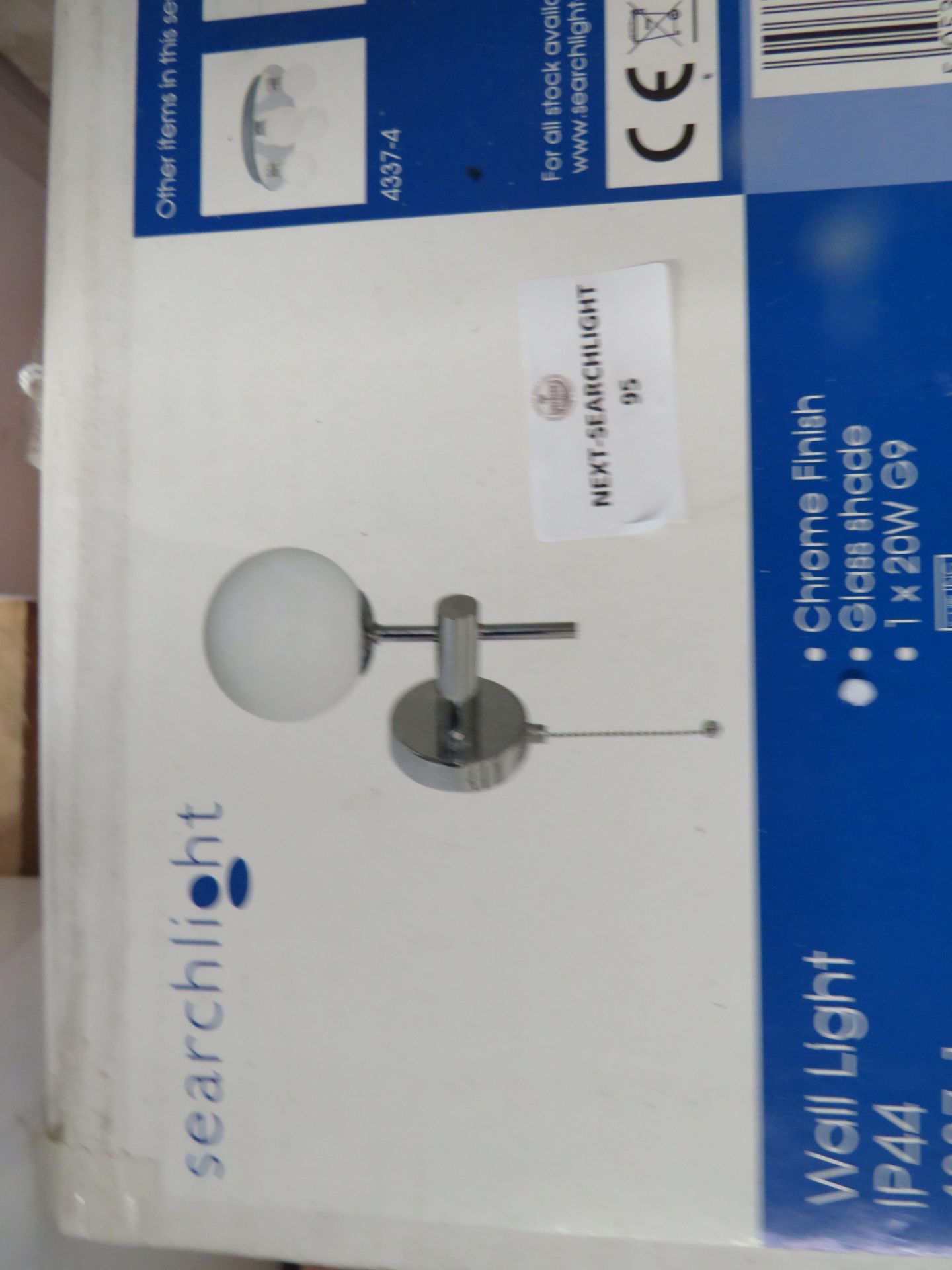 Searchlight Global LED Bathroom Wall Light - Chrome, Mirror & Opal, IP44 RRP “?42.00 - This lot
