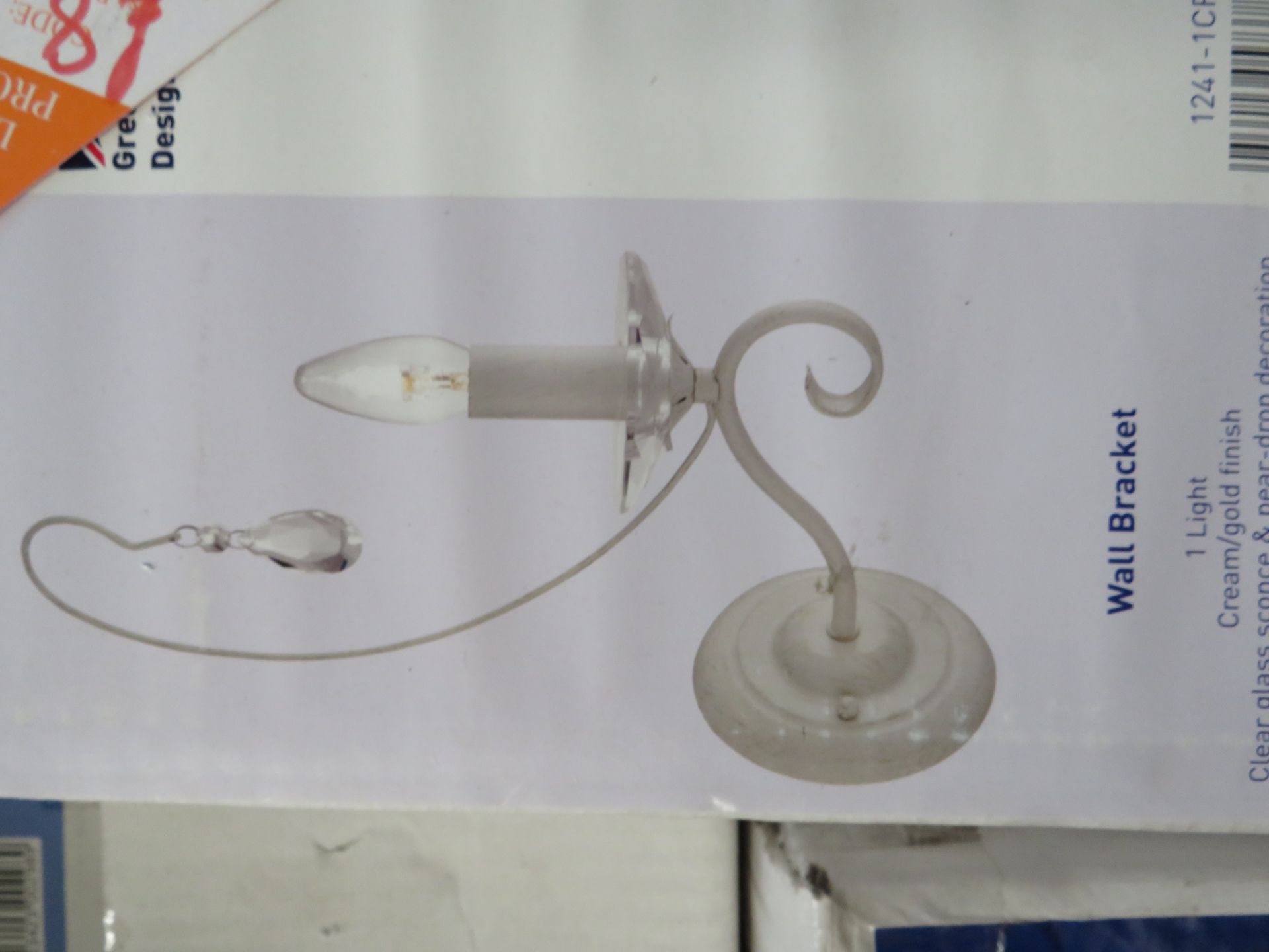 Searchlight Verona Wall Light RRP “?37.00 - This lot contains unsorted raw customer returns, the