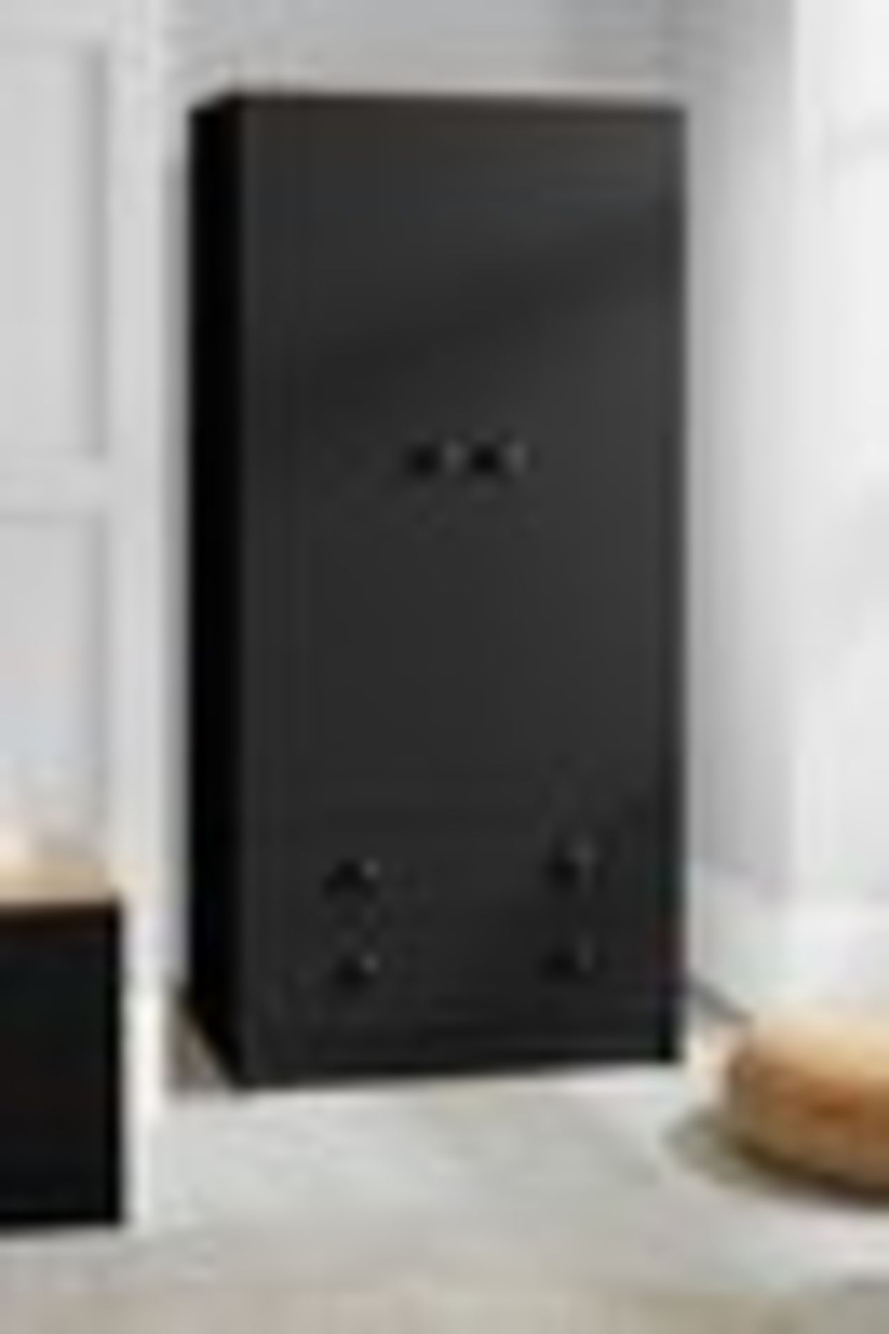 Lloyd Pascal Black & Oak effect 2 Door 2 Drawer Wardrobe . Boxed RRP £149. unchecked