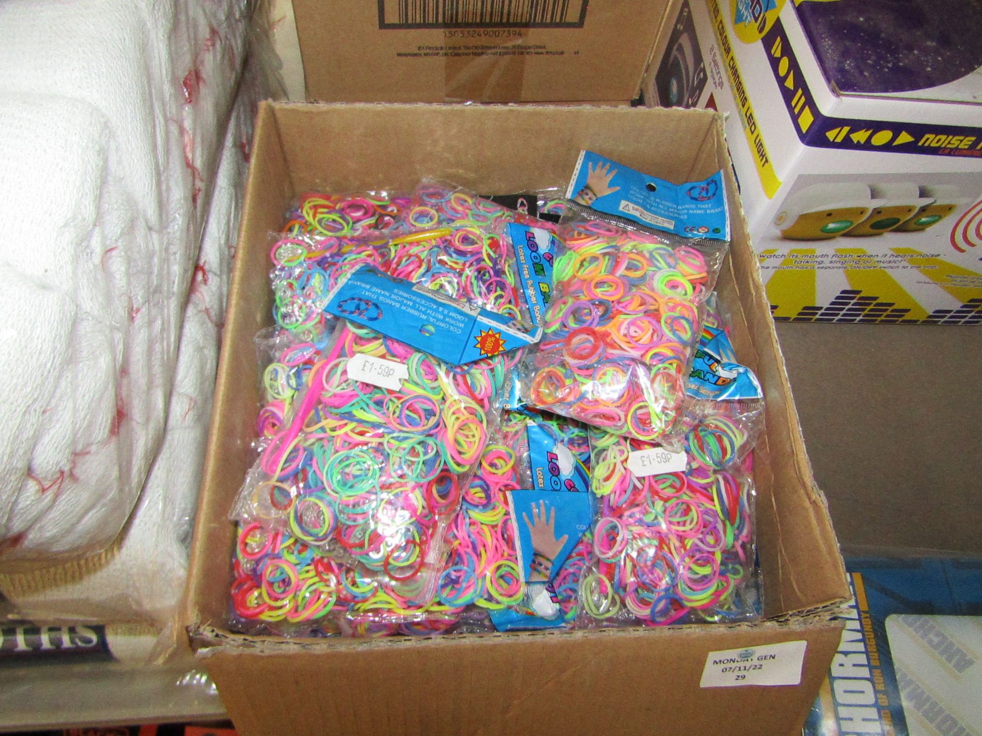 1x Box Containing Over 25+ Packs Being : Multi-Coloured Loom Bands - All Unused & Packaged.