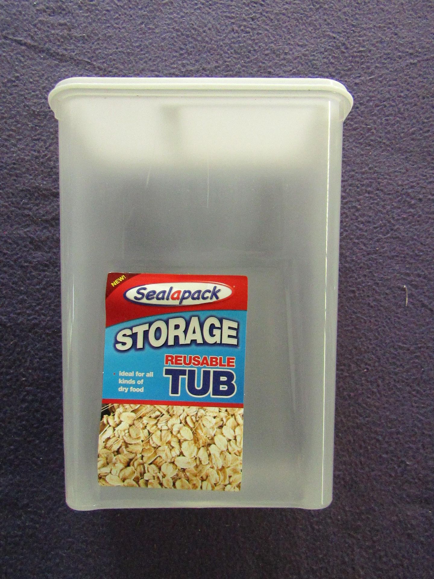 8x Sealapack - Reusable Storage Tub - Comes With Lid - Good Condition.