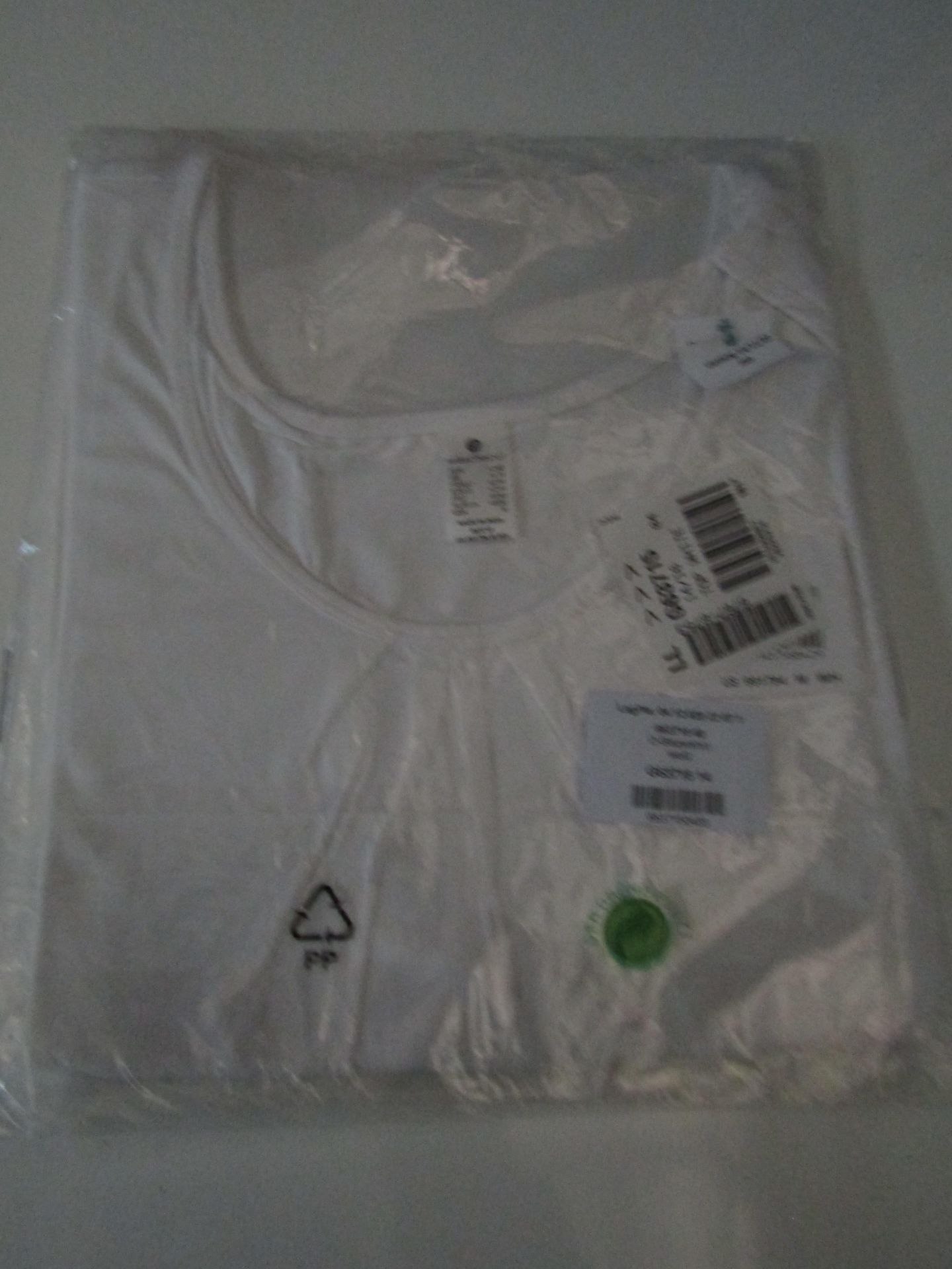 Collection L Ladies Top White Size 14/16 New & Packaged