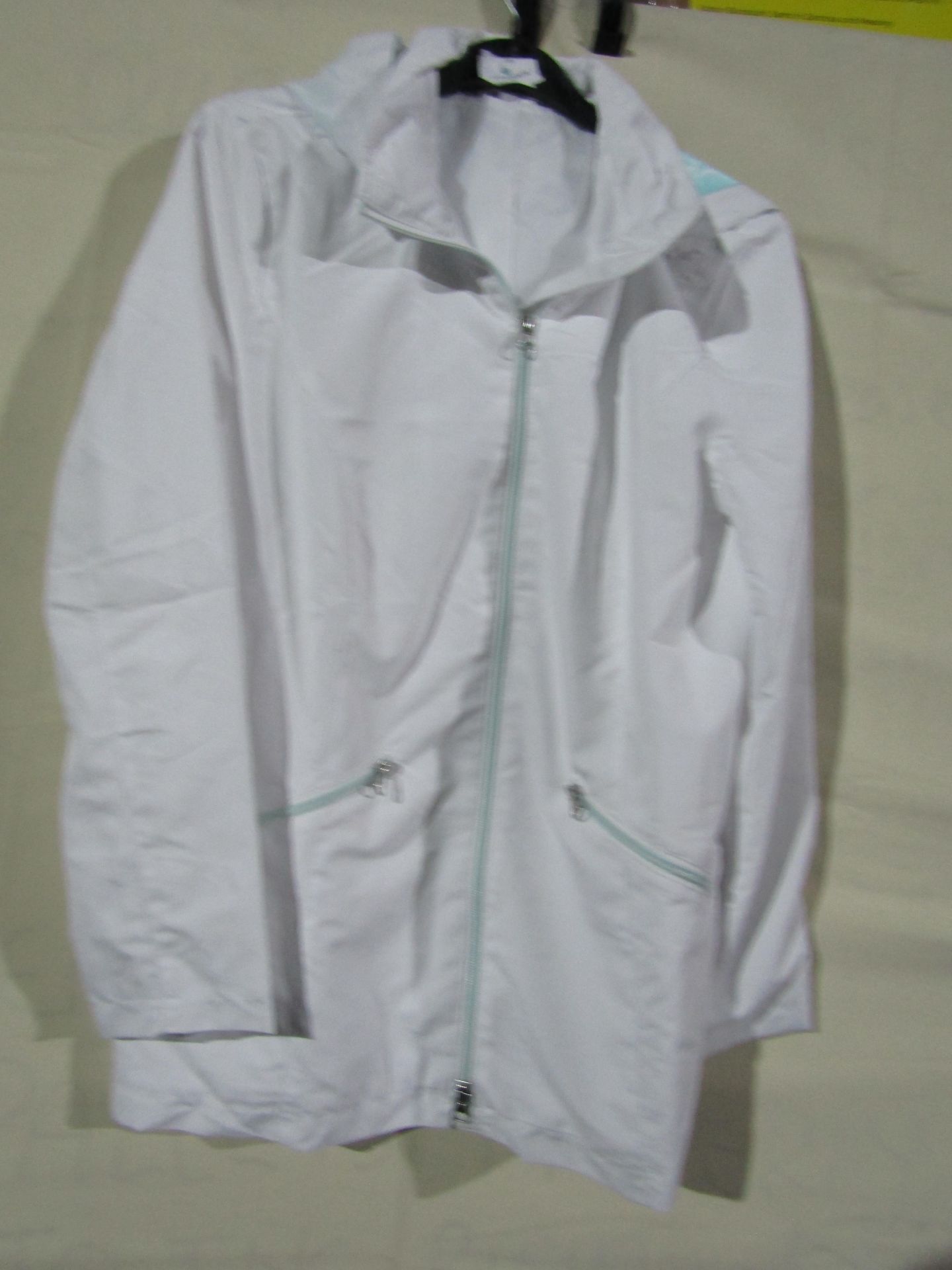 Unbranded White Jacket Size 10P new No Tags