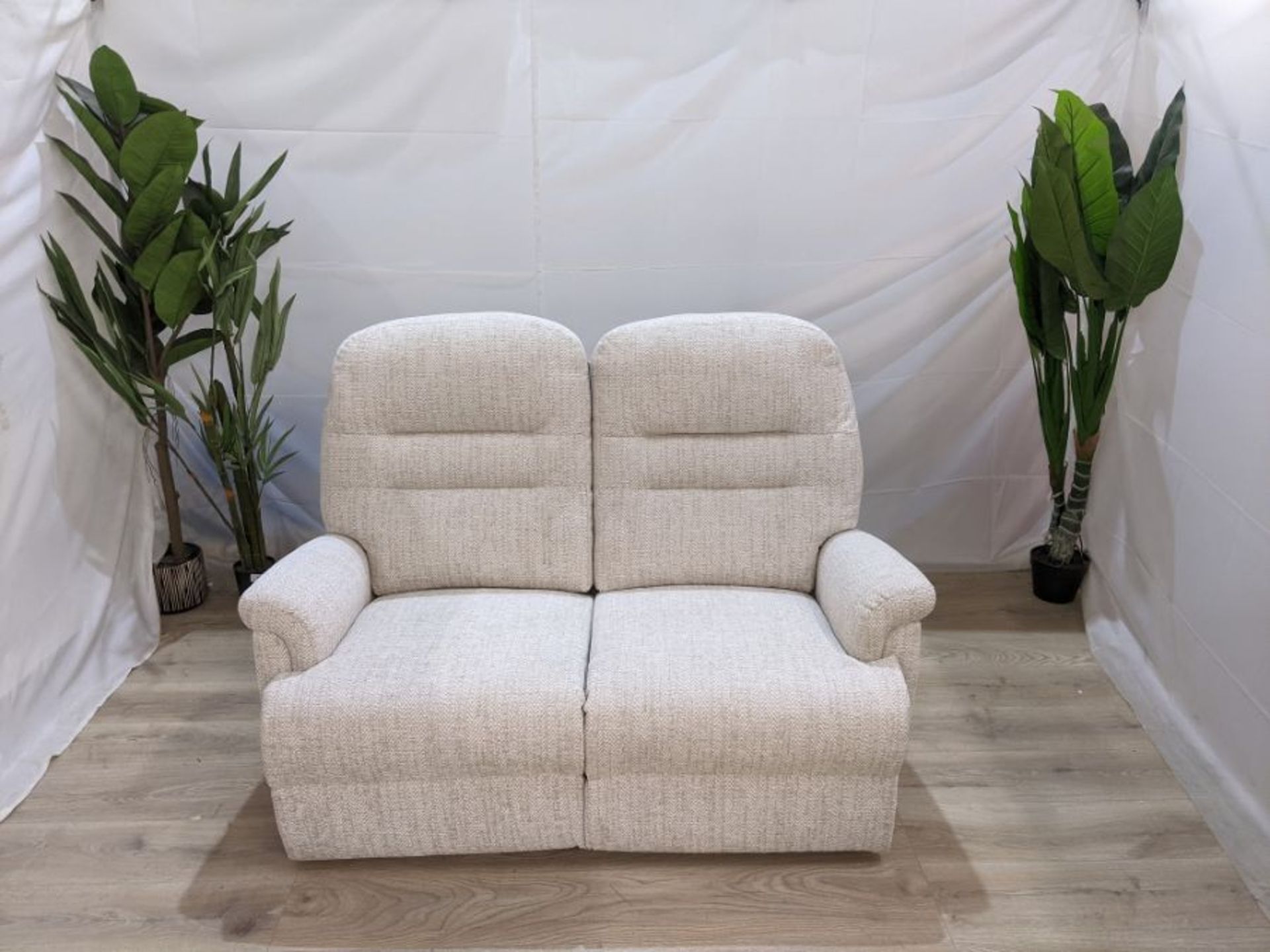 HSL Penrith Super Petite Canillo Ivory 2 Seater Sofa Head Support RRP £1360 SKU HSL-AP-FT0102981137D - Image 3 of 3